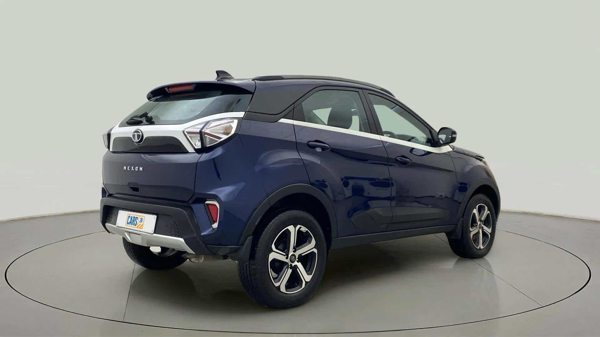 Rear three-quarter view of a Tata Nexon 2017-2023