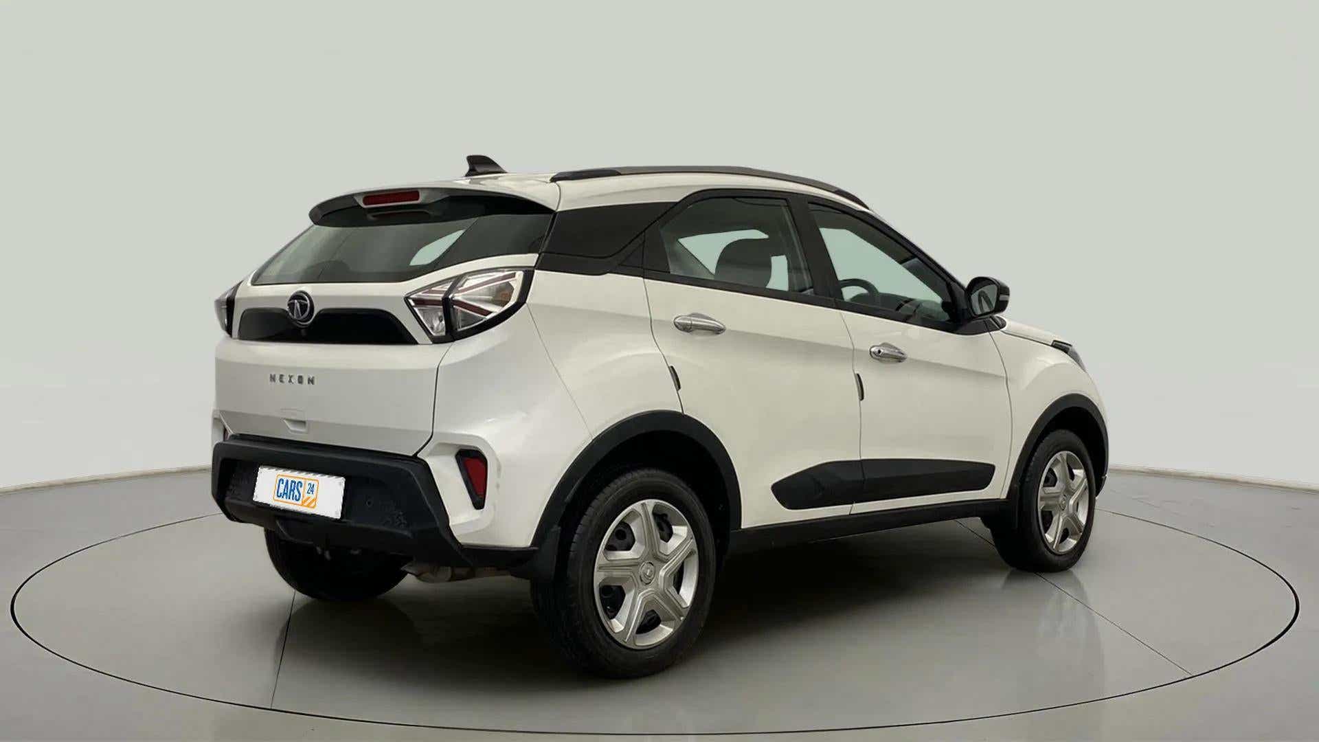 Rear three-quarter view of a Tata Nexon 2017-2023