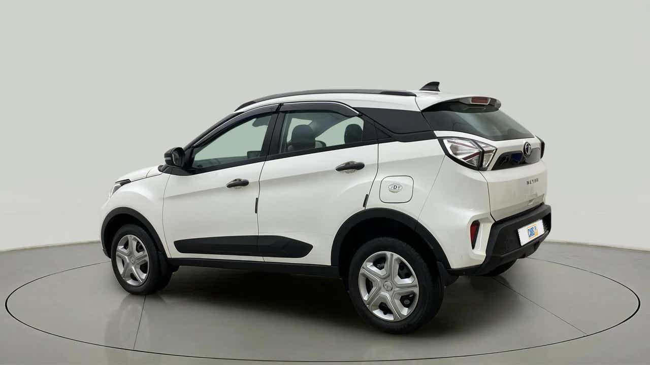 Rear three-quarter view of a Tata Nexon 2017-2023