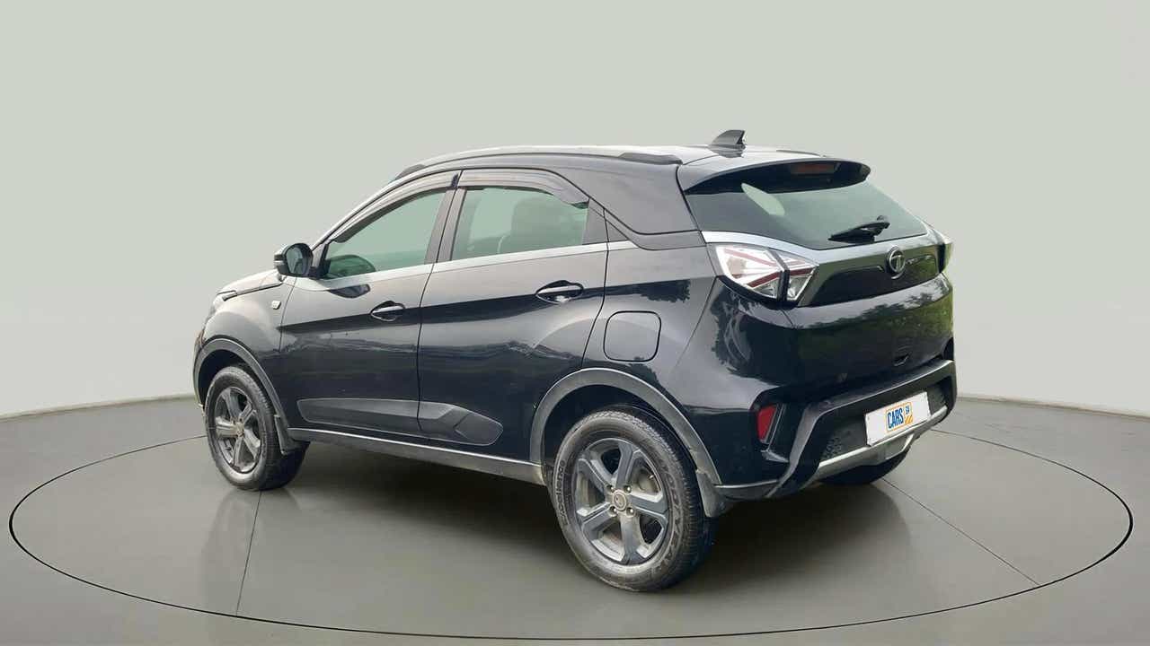 Rear three-quarter of a Tata Nexon 2017-2023