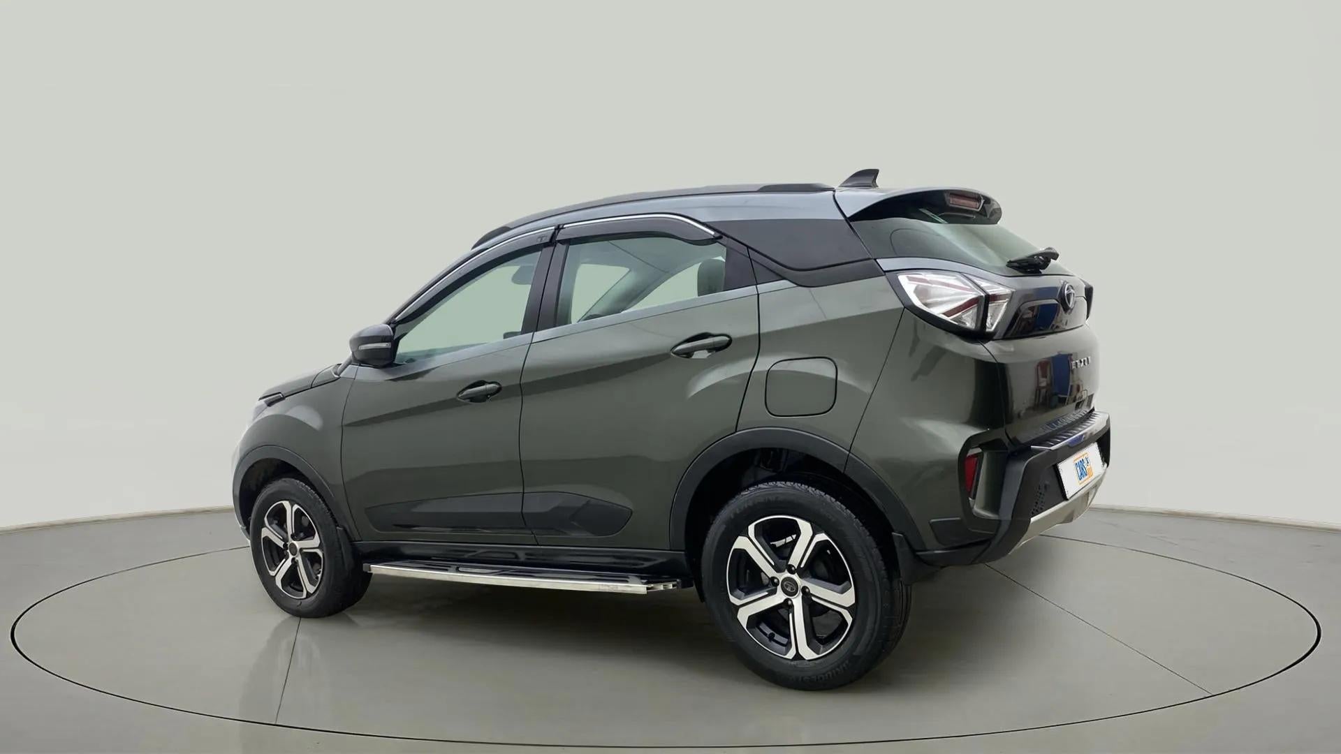 Rear three-quarter view of a Tata Nexon 2017-2023