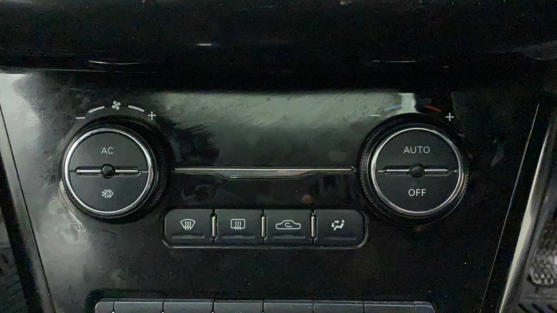 Climate control console of a Tata Nexon 2017-2023