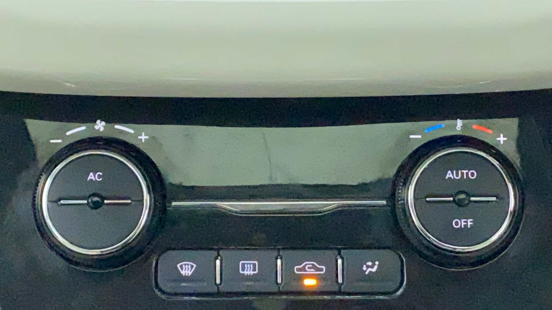 Dashboard ac control panel of a Tata Nexon 2017-2023