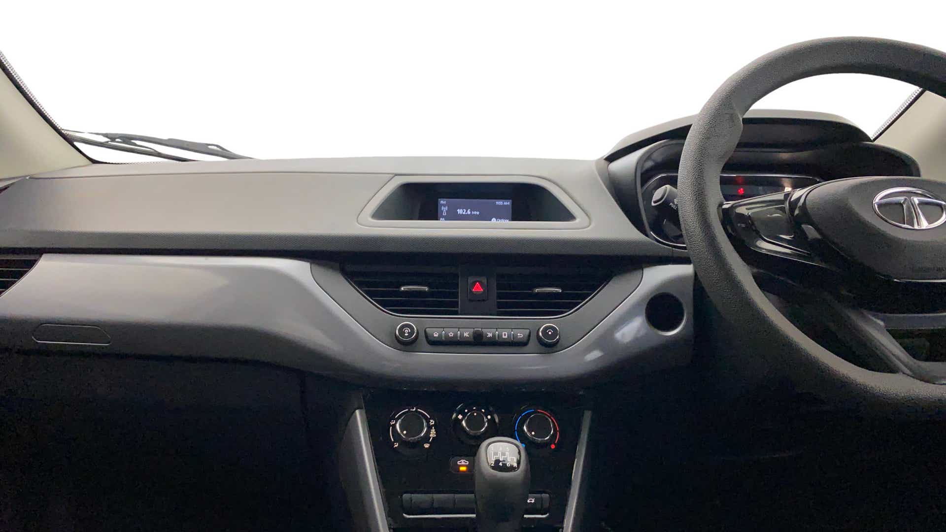 Dashboard and steering wheel of a Tata Nexon 2017-2023