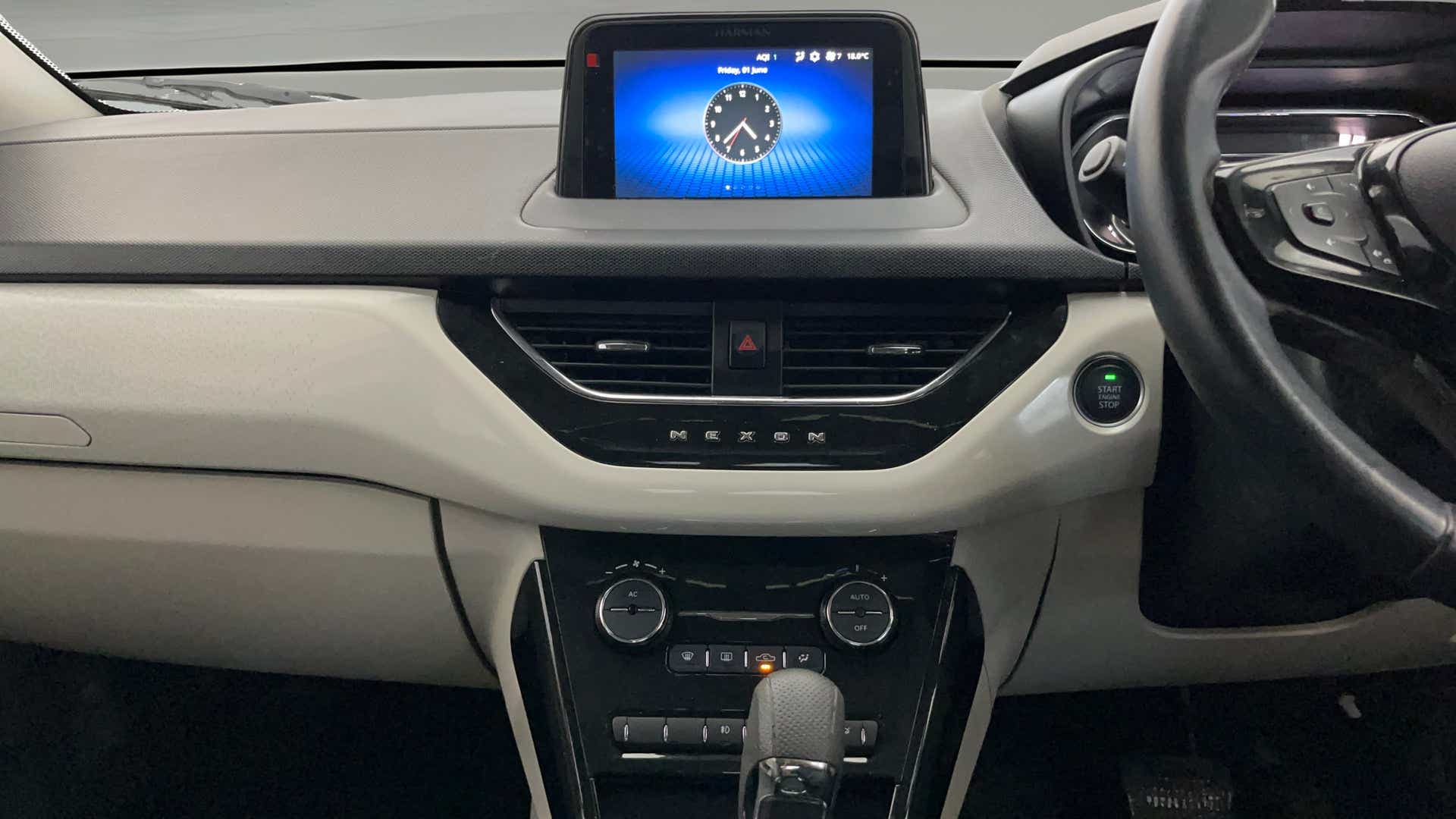 Dashboard and center console of a Tata Nexon 2017-2023