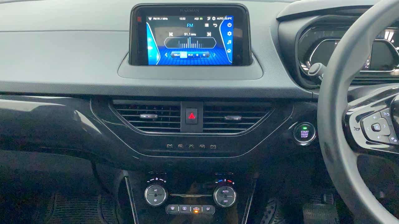 Dashboard and infotainment system of a Tata Nexon 2017-2023