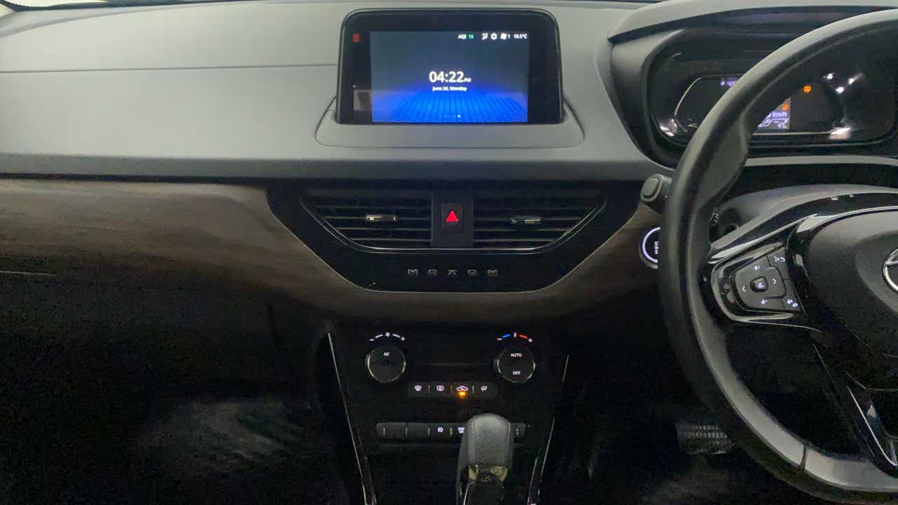 Dashboard and infotainment system of a Tata Nexon 2017-2023