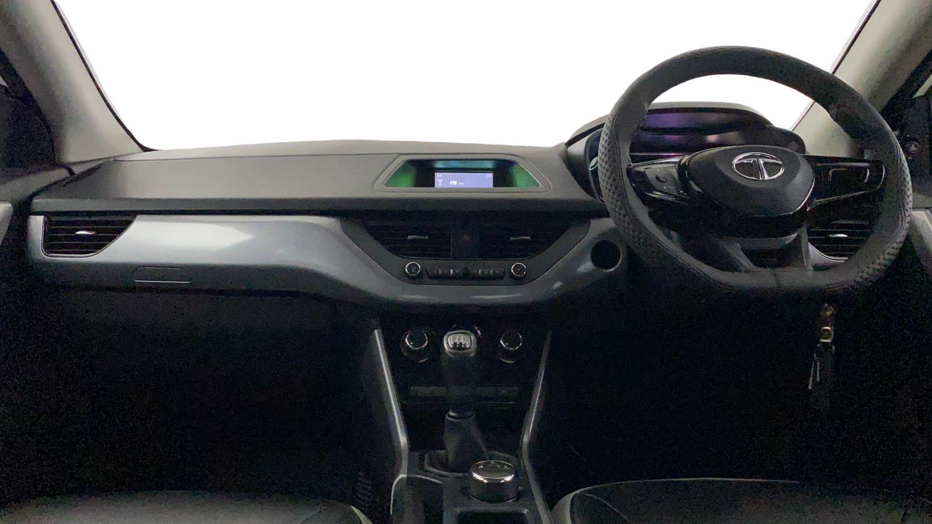 Dashboard and steering wheel of a Tata Nexon 2017-2023
