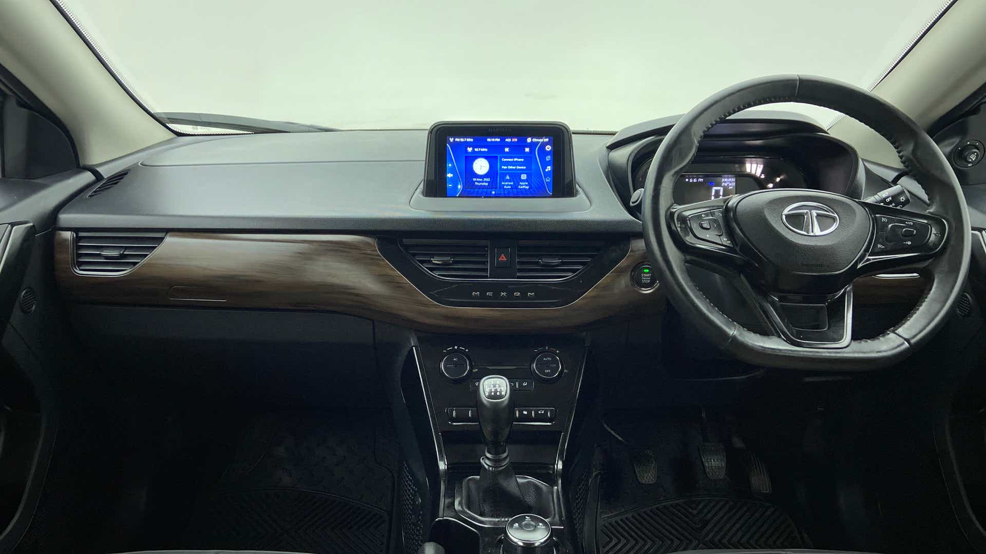 Dashboard and steering wheel of a Tata Nexon 2017-2023