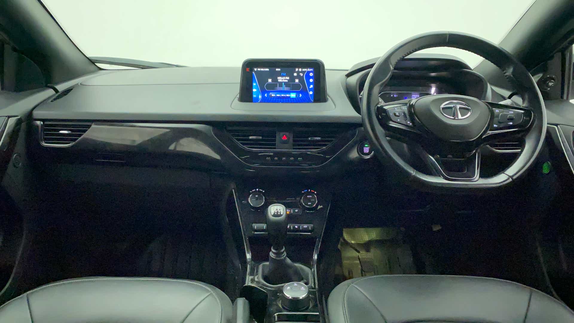 Dashboard and steering view of a Tata Nexon 2017-2023