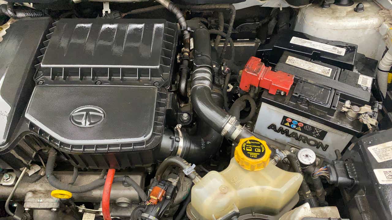 Engine bay of a Tata Nexon 2017-2023