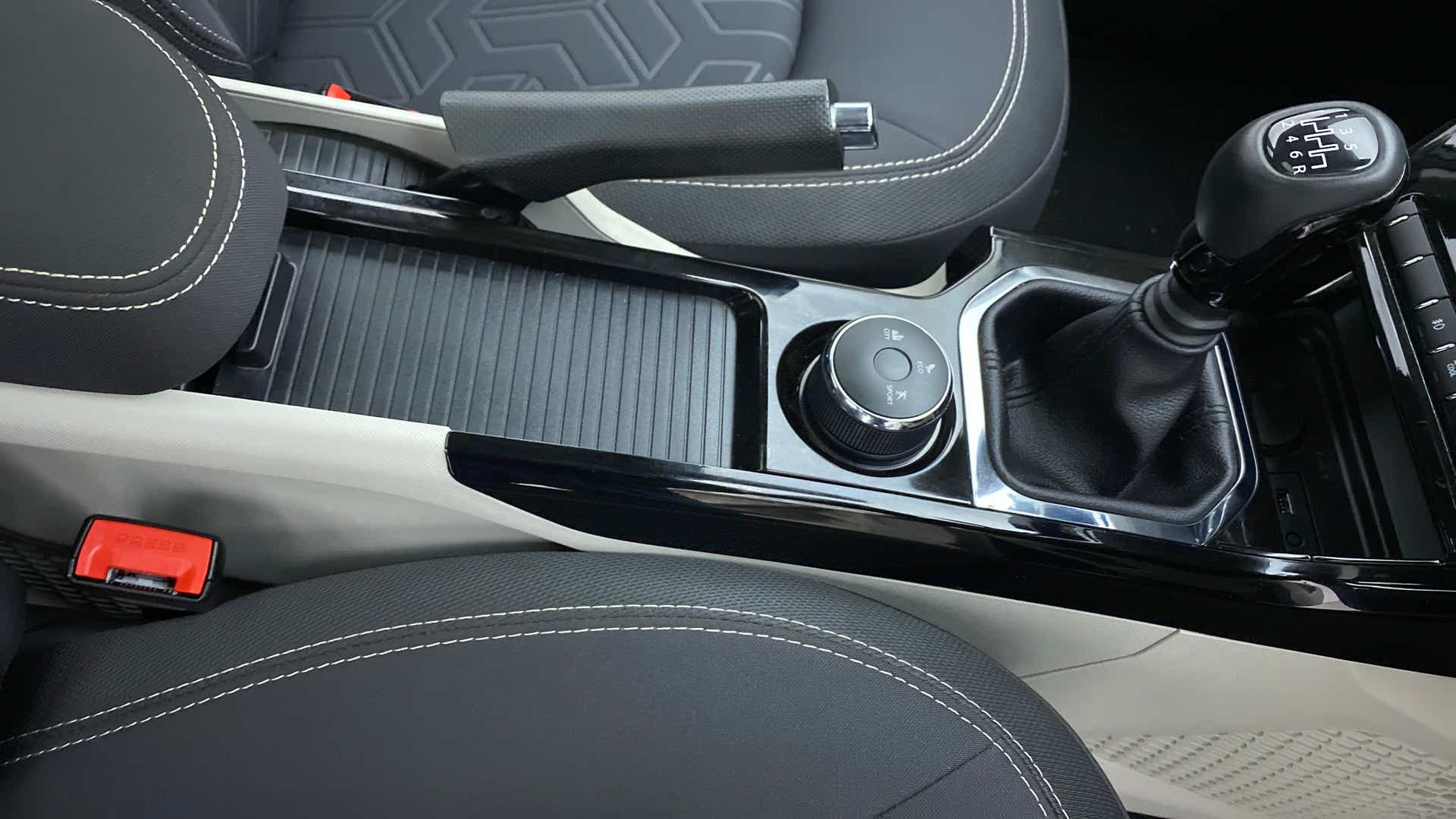 Center console and gear shifter of a Tata Nexon 2017-2023