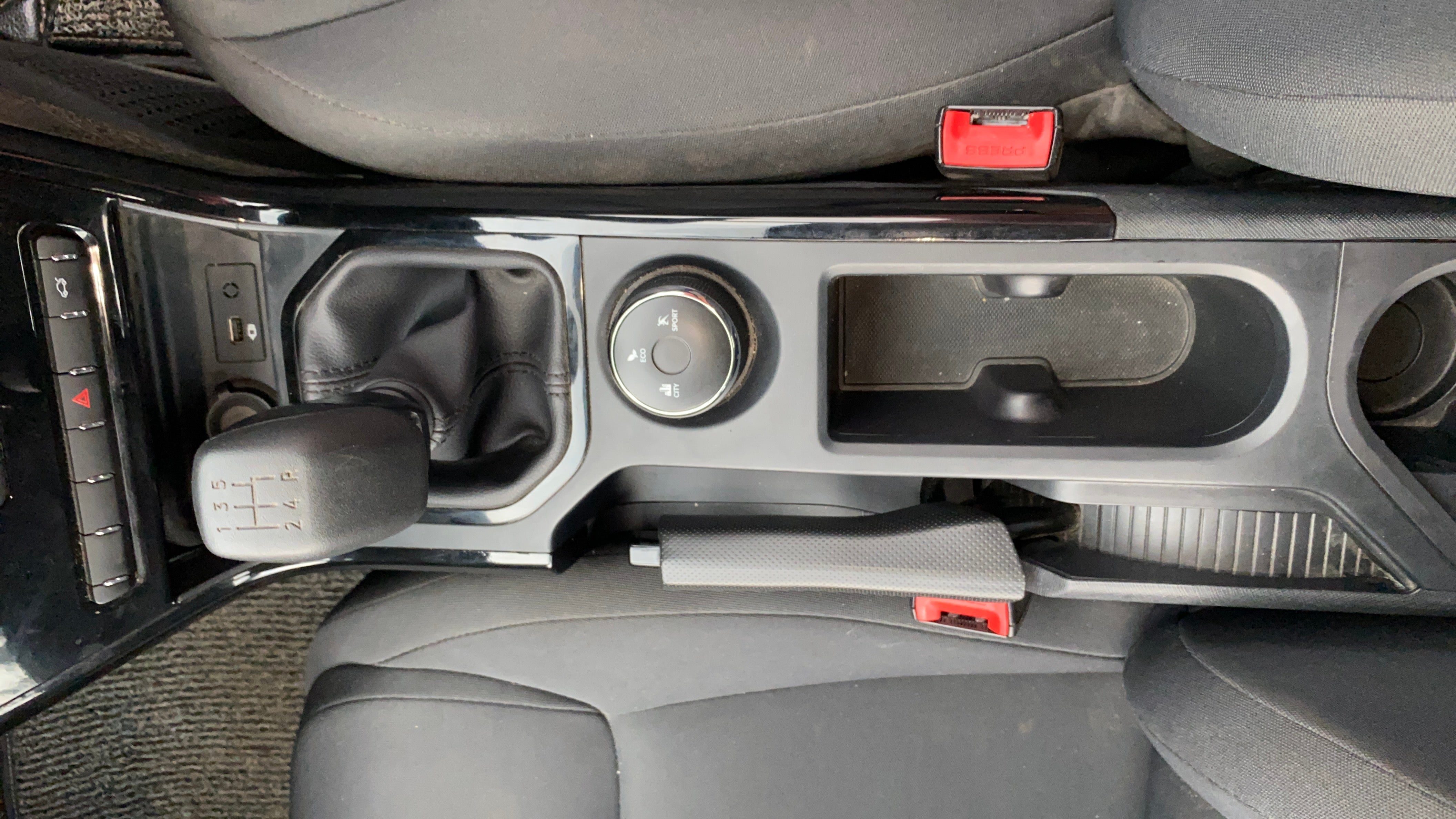 Center console and gear shifter of a Tata Nexon 