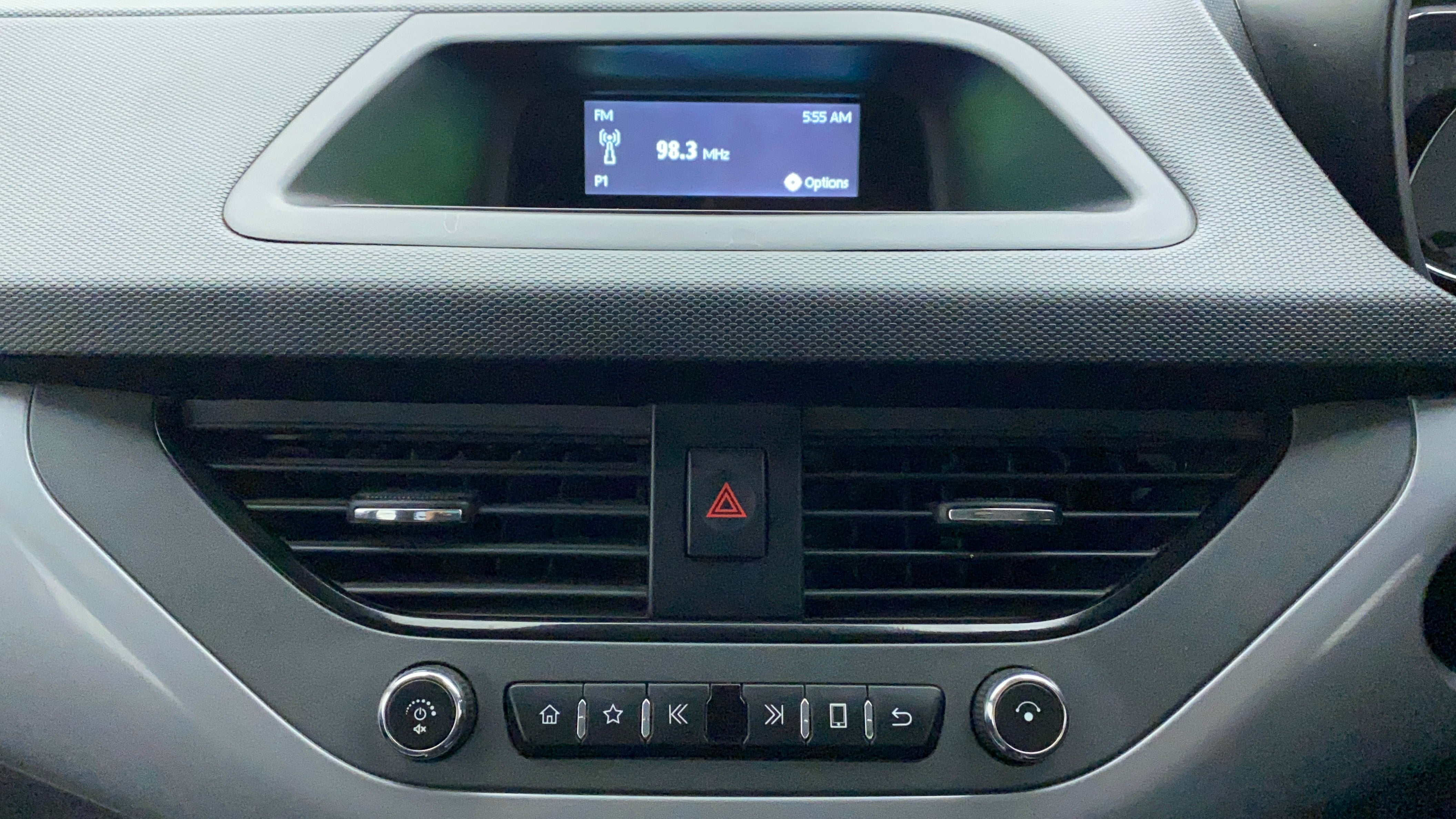 Dashboard center console of a Tata Nexon 2017-2023