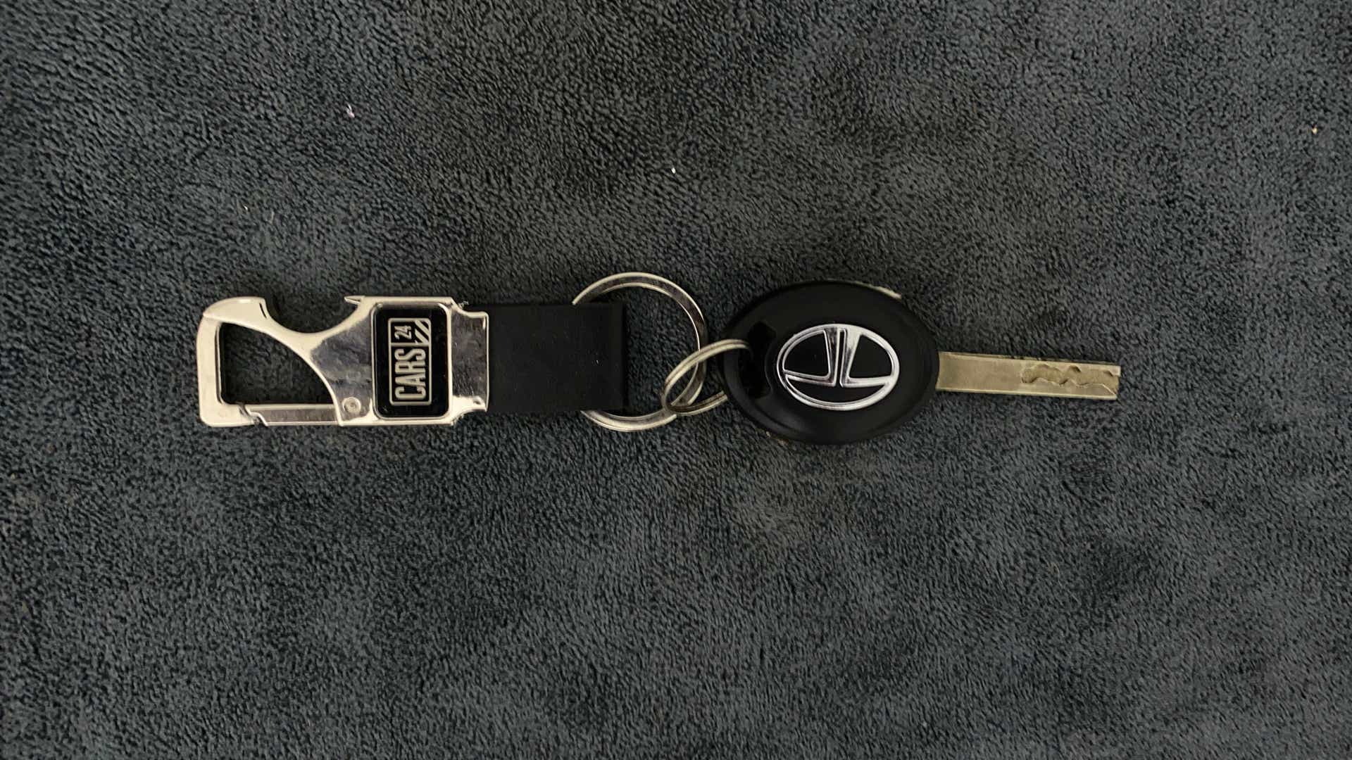 Car key of a Tata Nexon 2017-2023