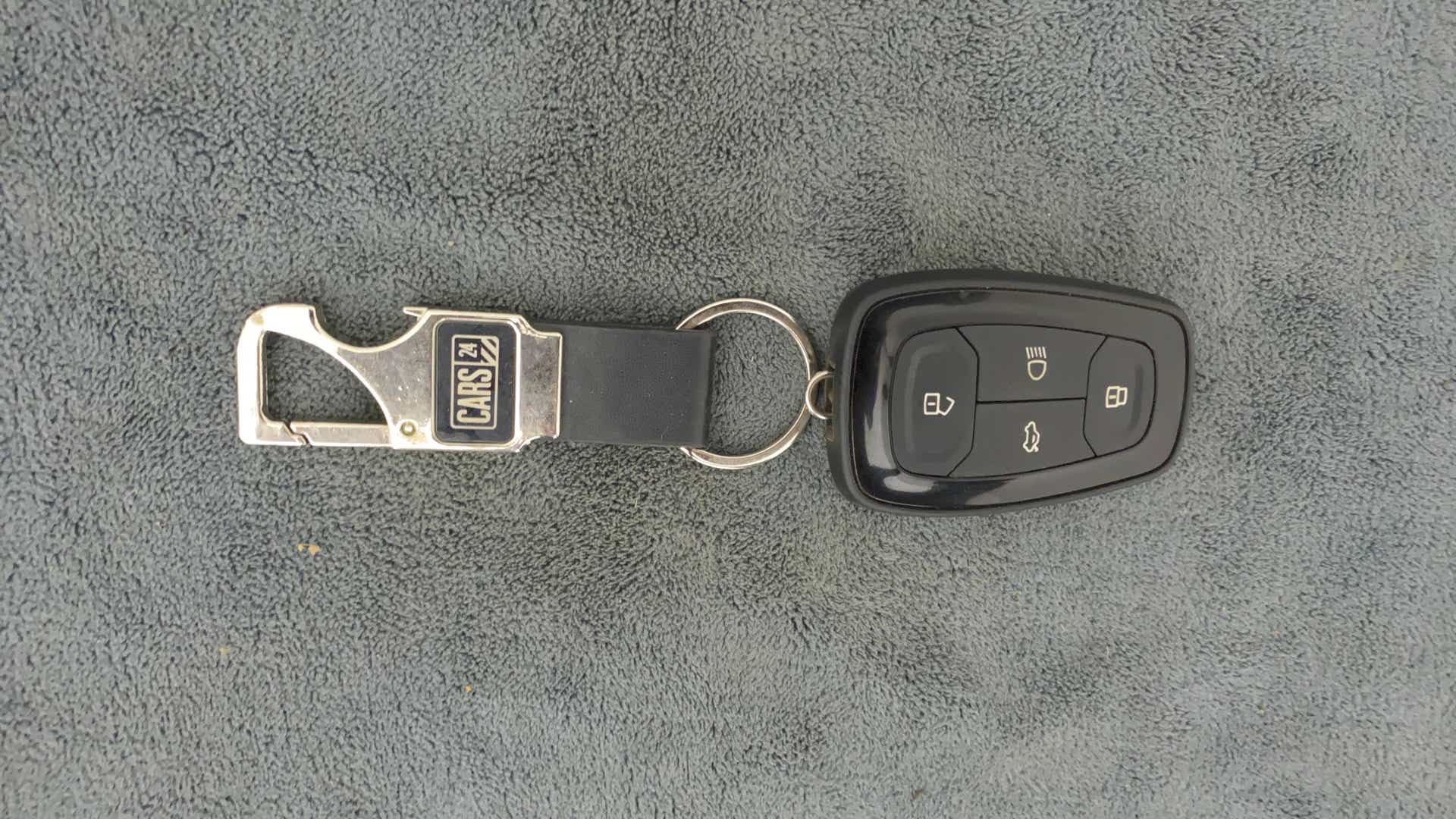 Car key fob of a Tata Nexon 2017-2023