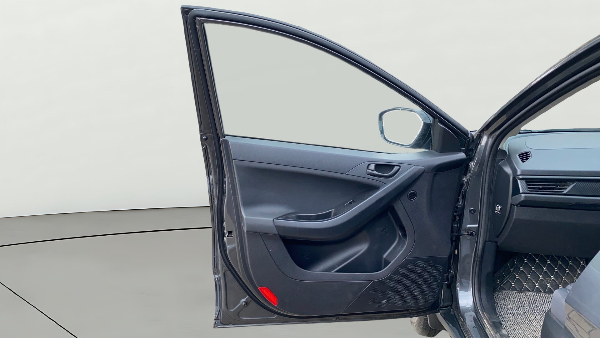 Front right door panel and dashboard of a Tata Nexon