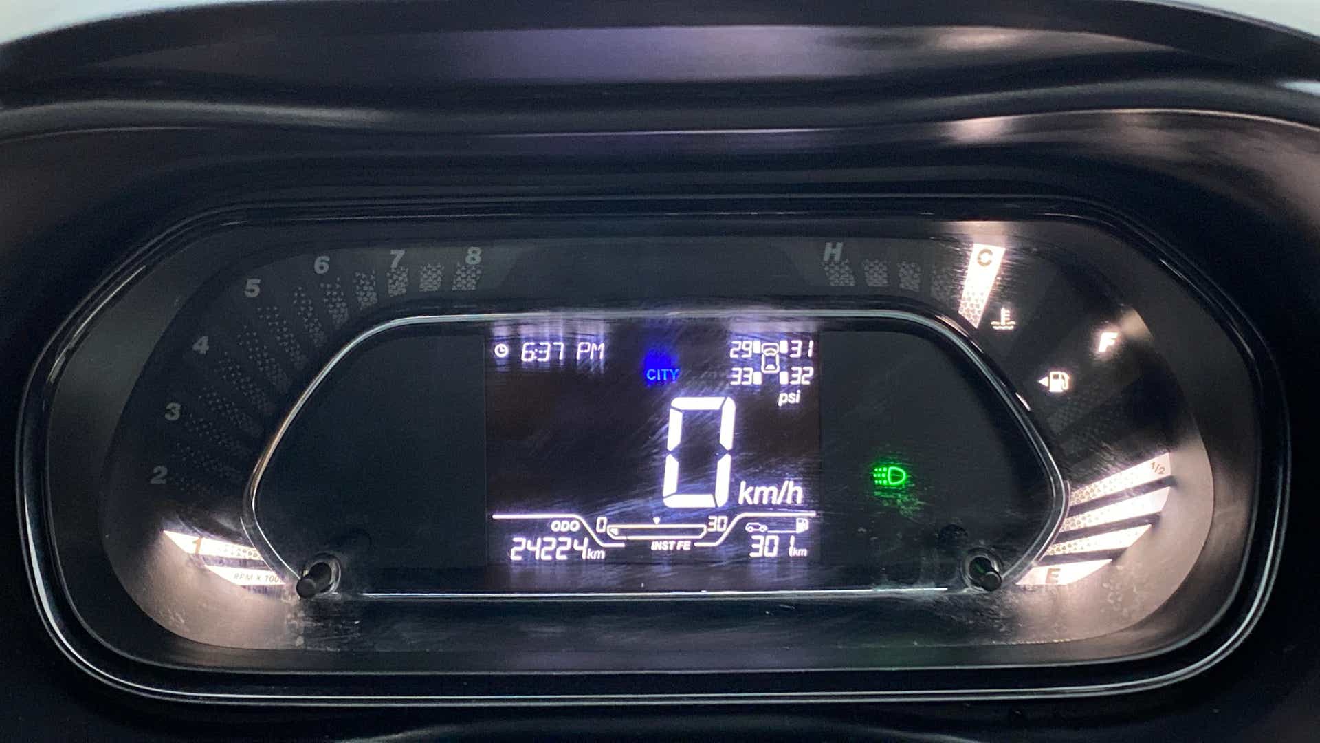 Instrument cluster of a Tata Nexon 2017-2023