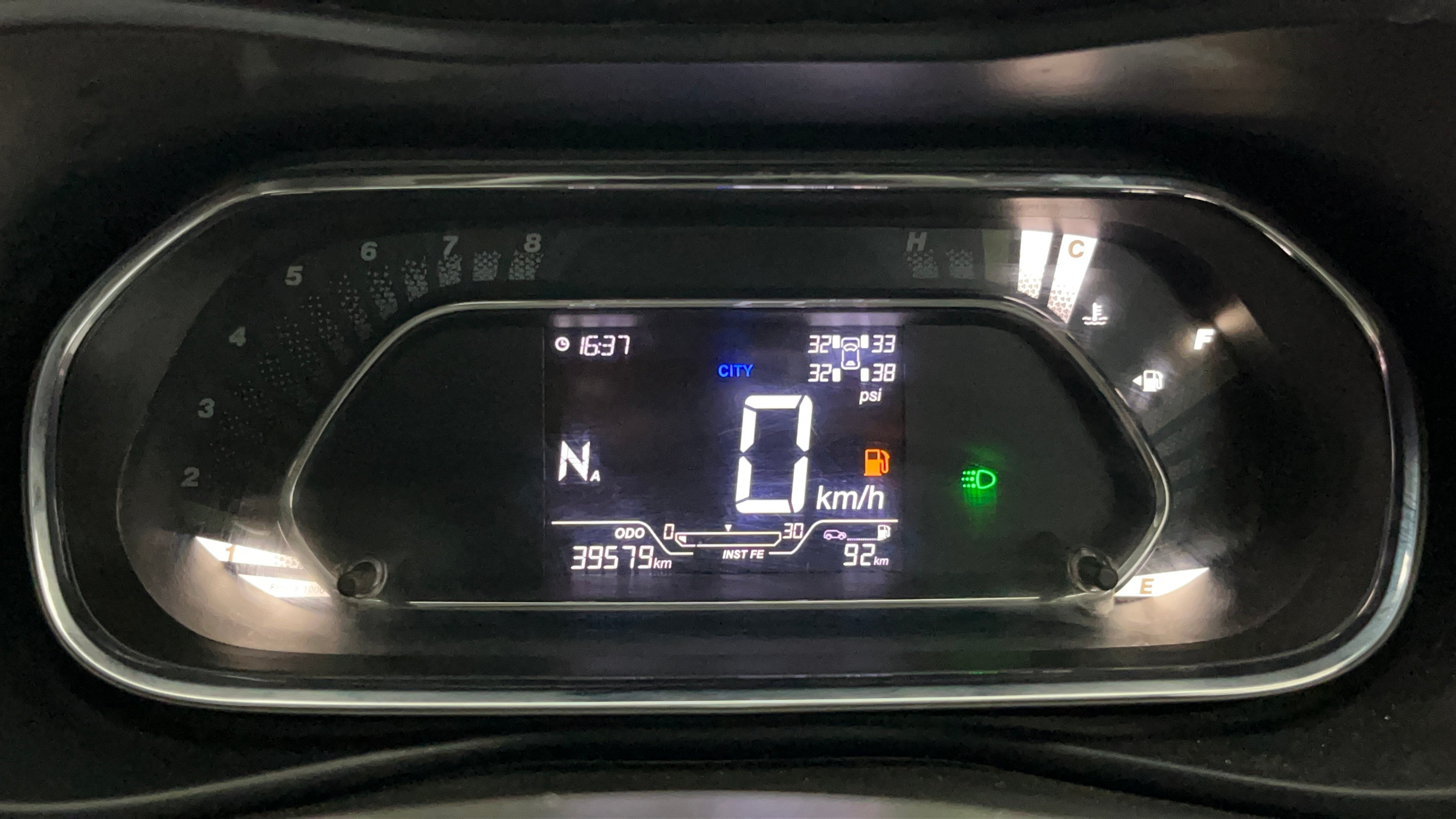 Instrument cluster of a Tata Nexon 2017-2023