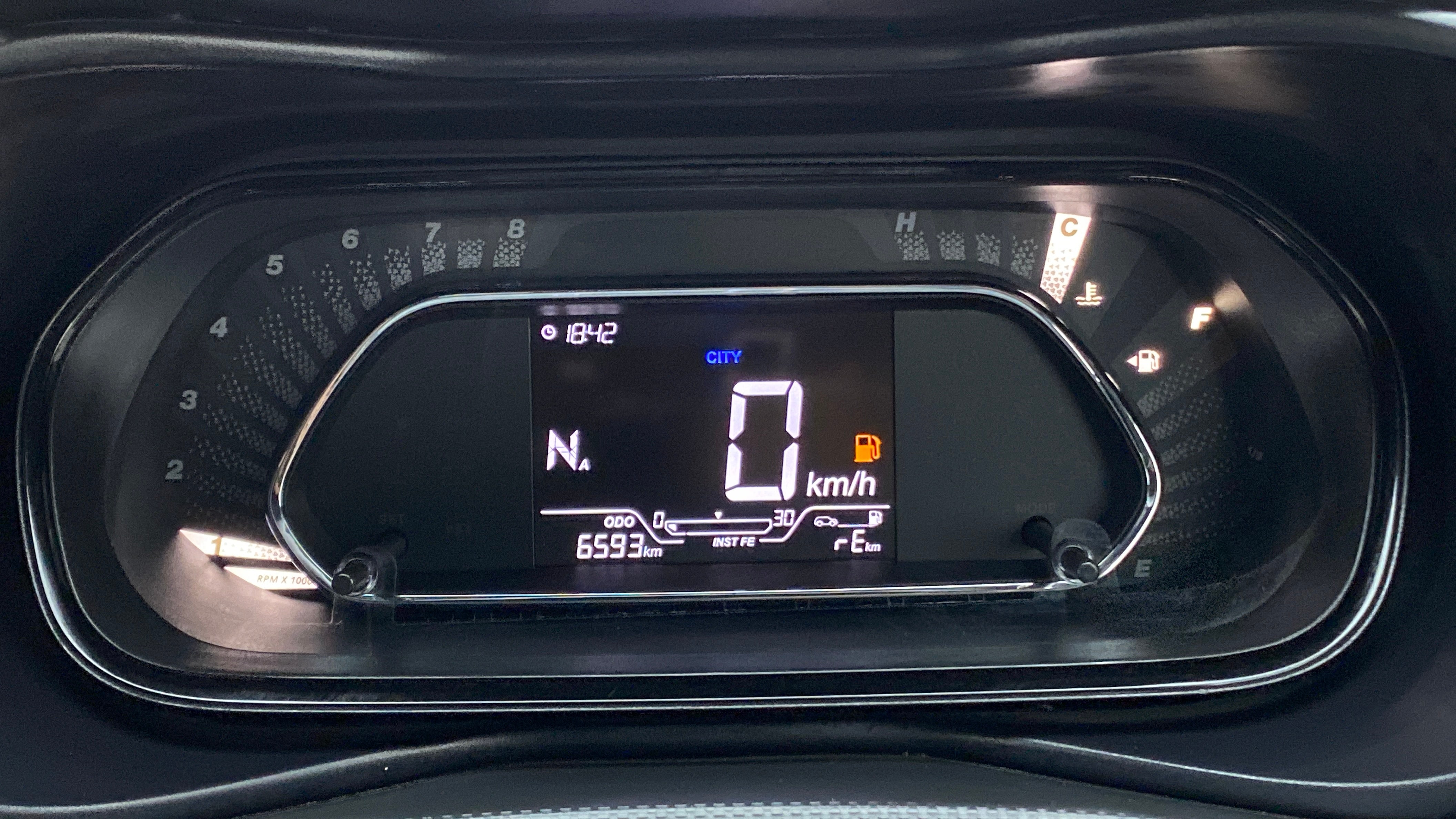 Instrument cluster of a Tata Nexon 2017-2023