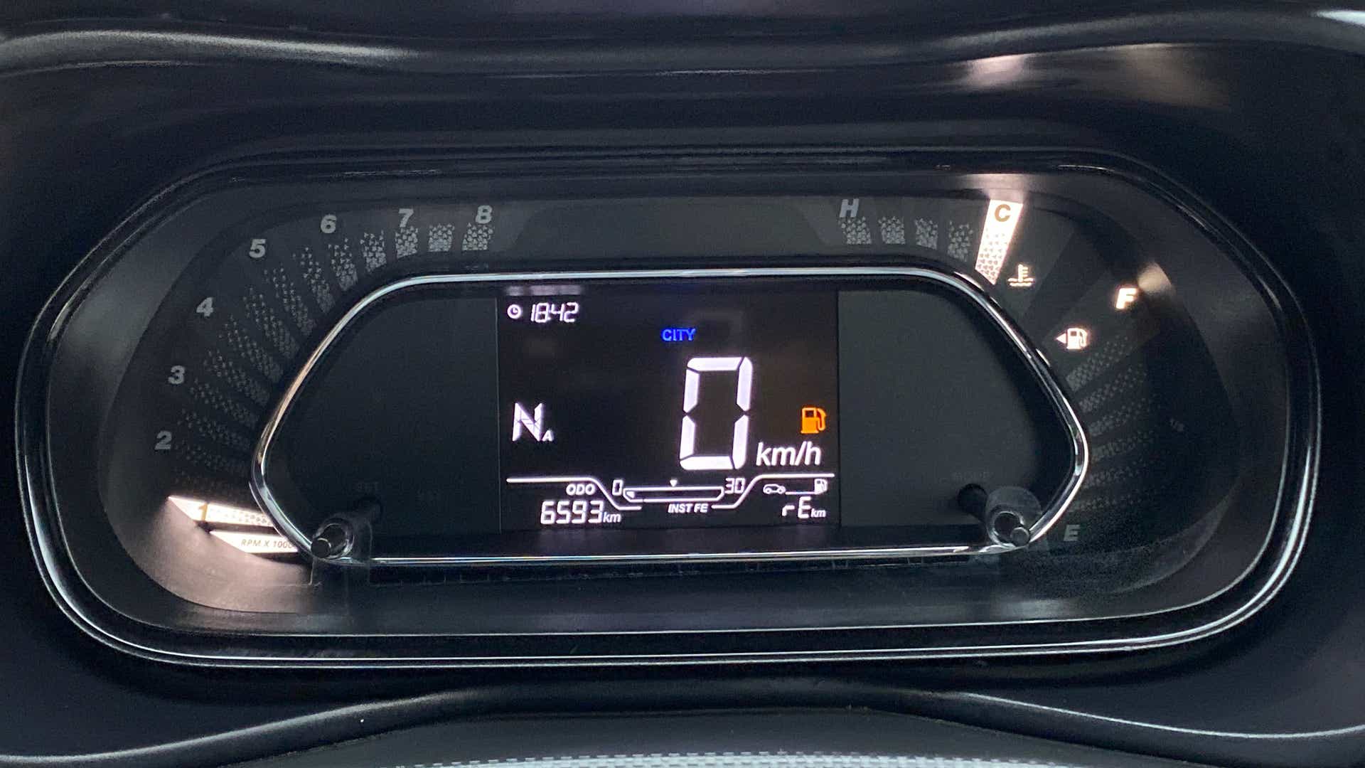 Instrument cluster of a Tata Nexon 2017-2023