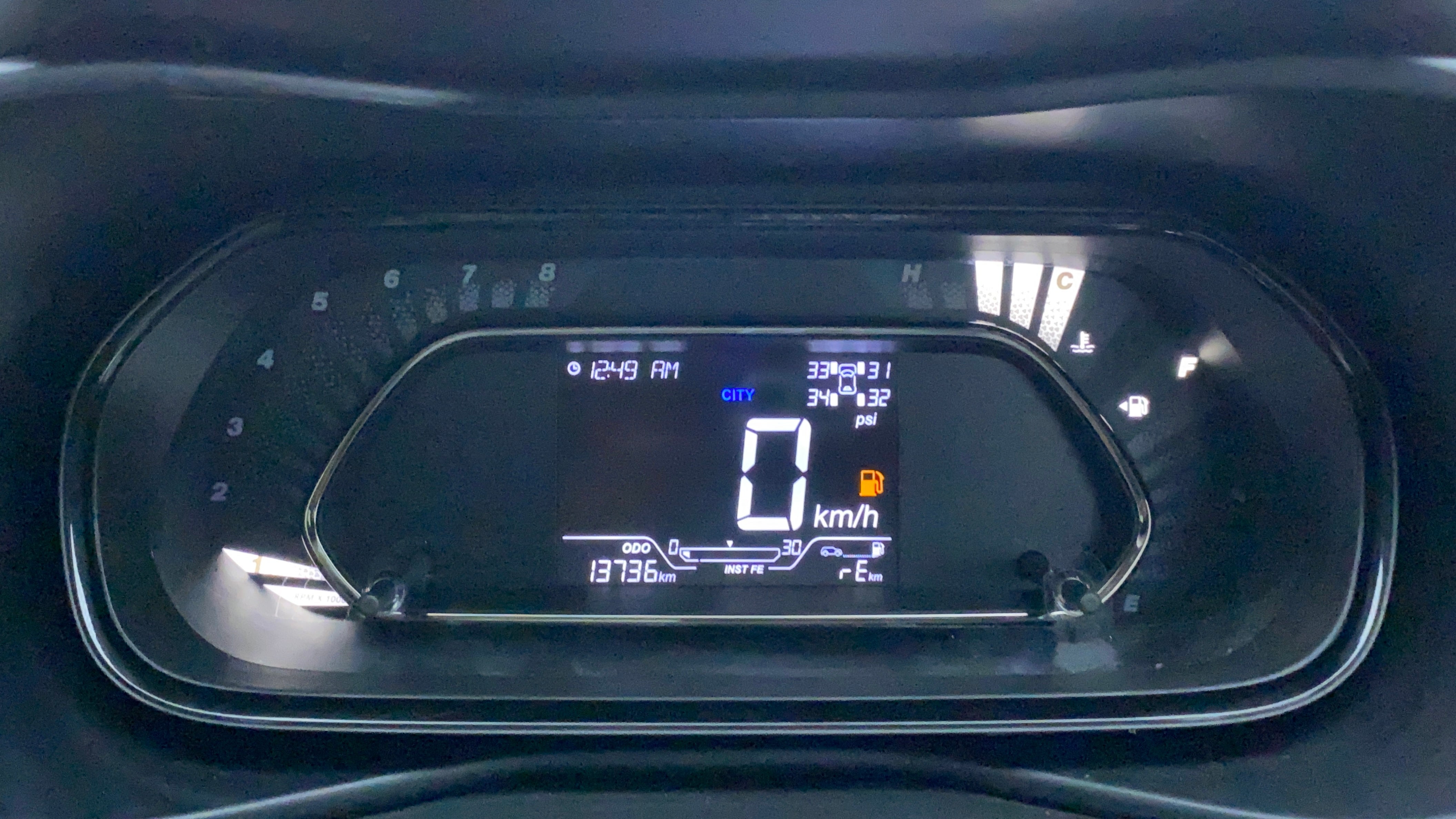Instrument cluster of a Tata Nexon 2017-2023