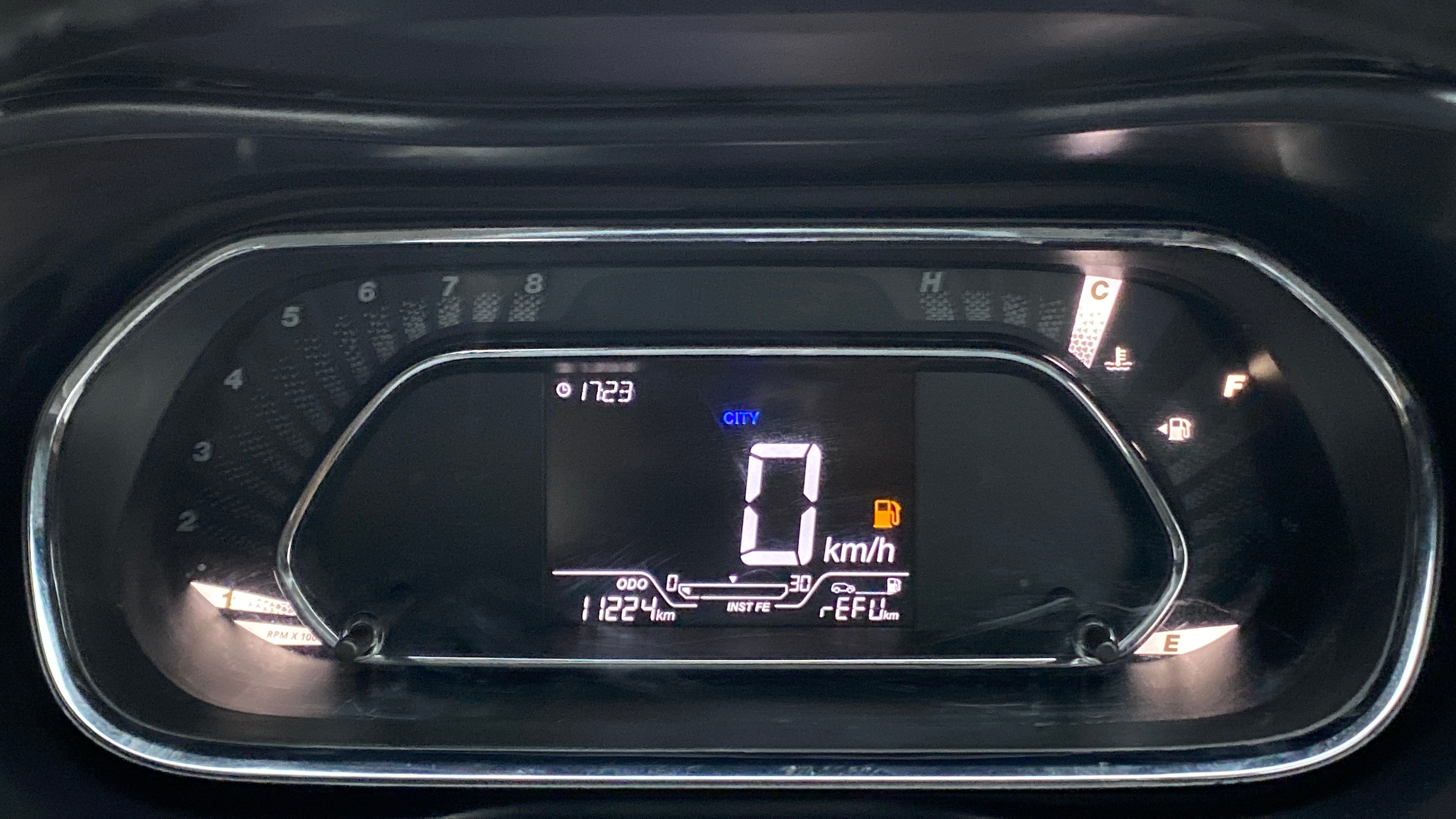 Instrument cluster of a Tata Nexon 2017-2023