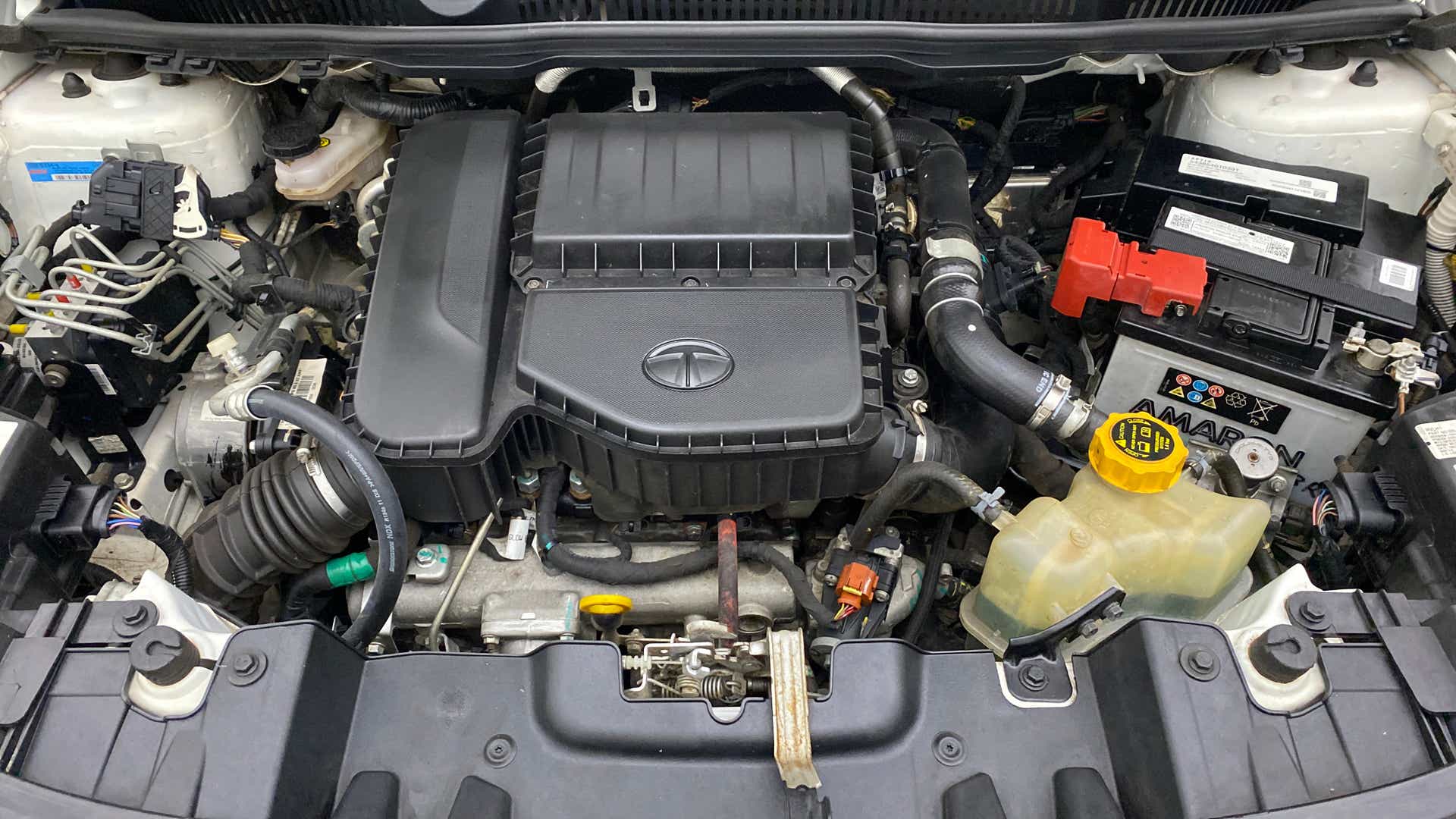 Engine bay of a Tata Nexon 2017-2023
