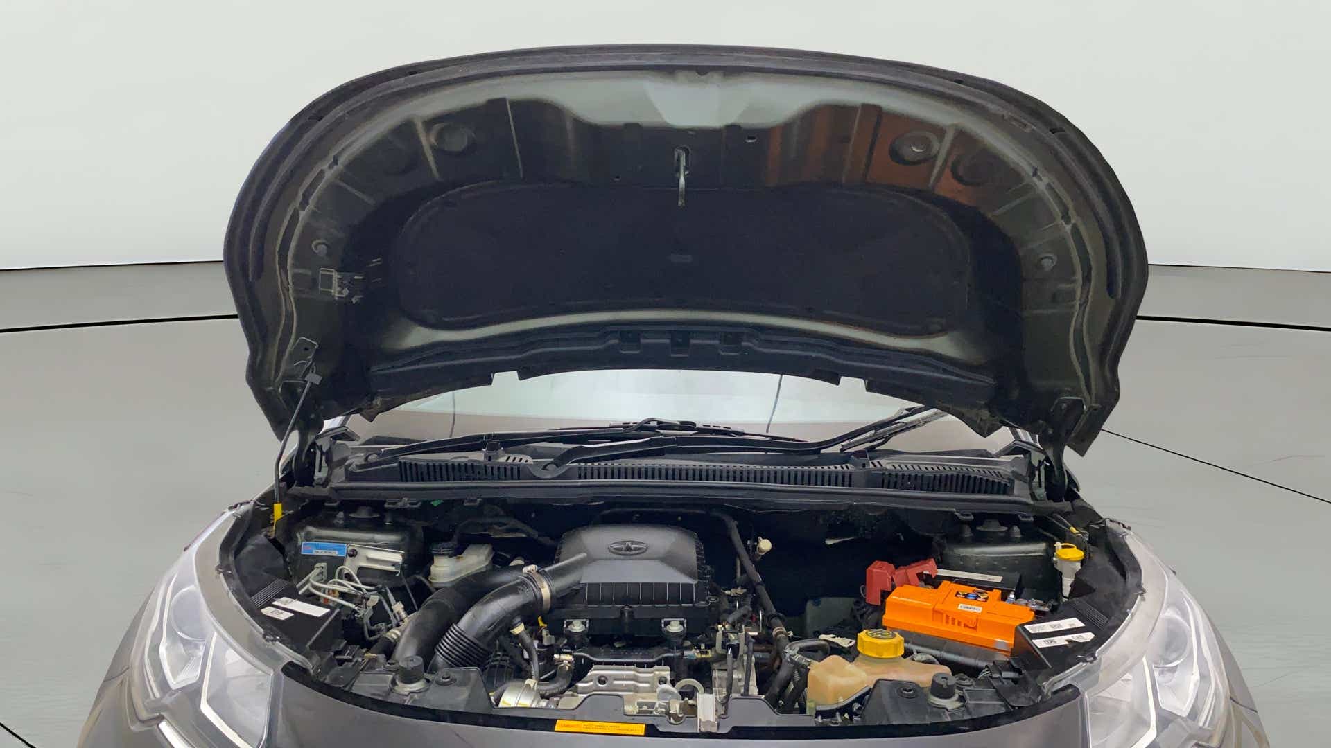 Engine bay of a Tata Nexon 2017-2023