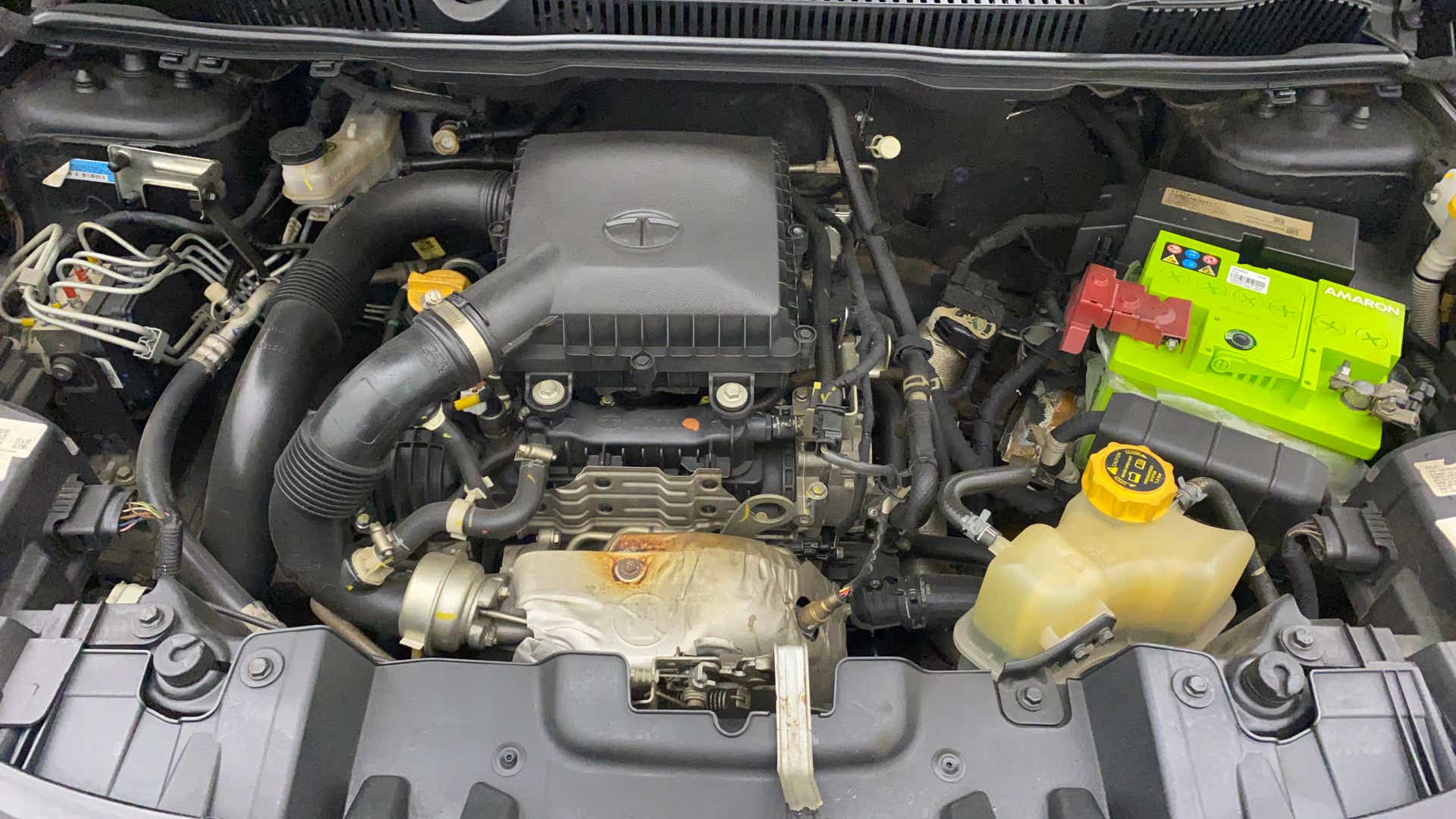 Engine bay of a Tata Nexon 2017-2023