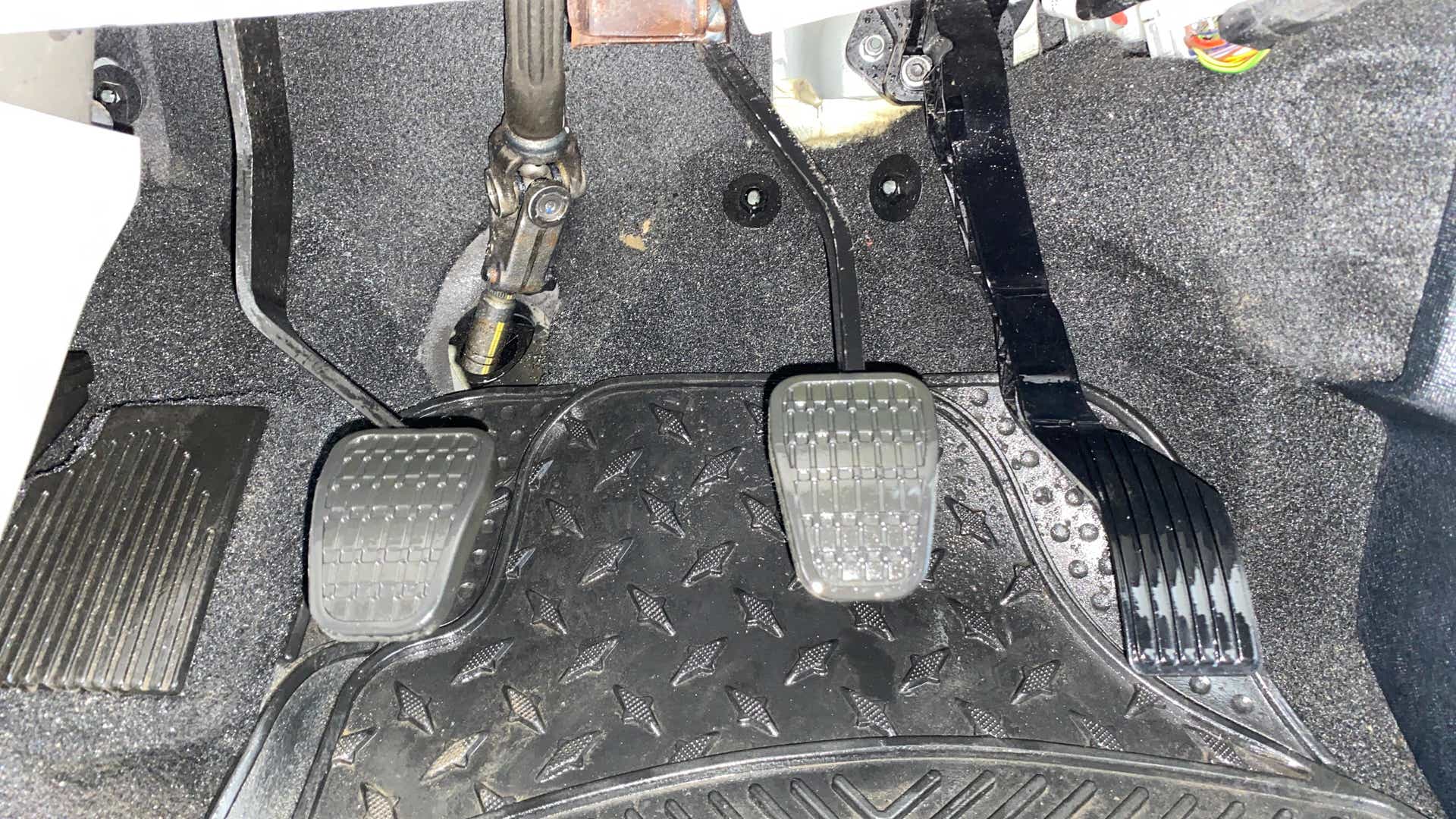 Footwell pedals view of a Tata Nexon 2017-2023