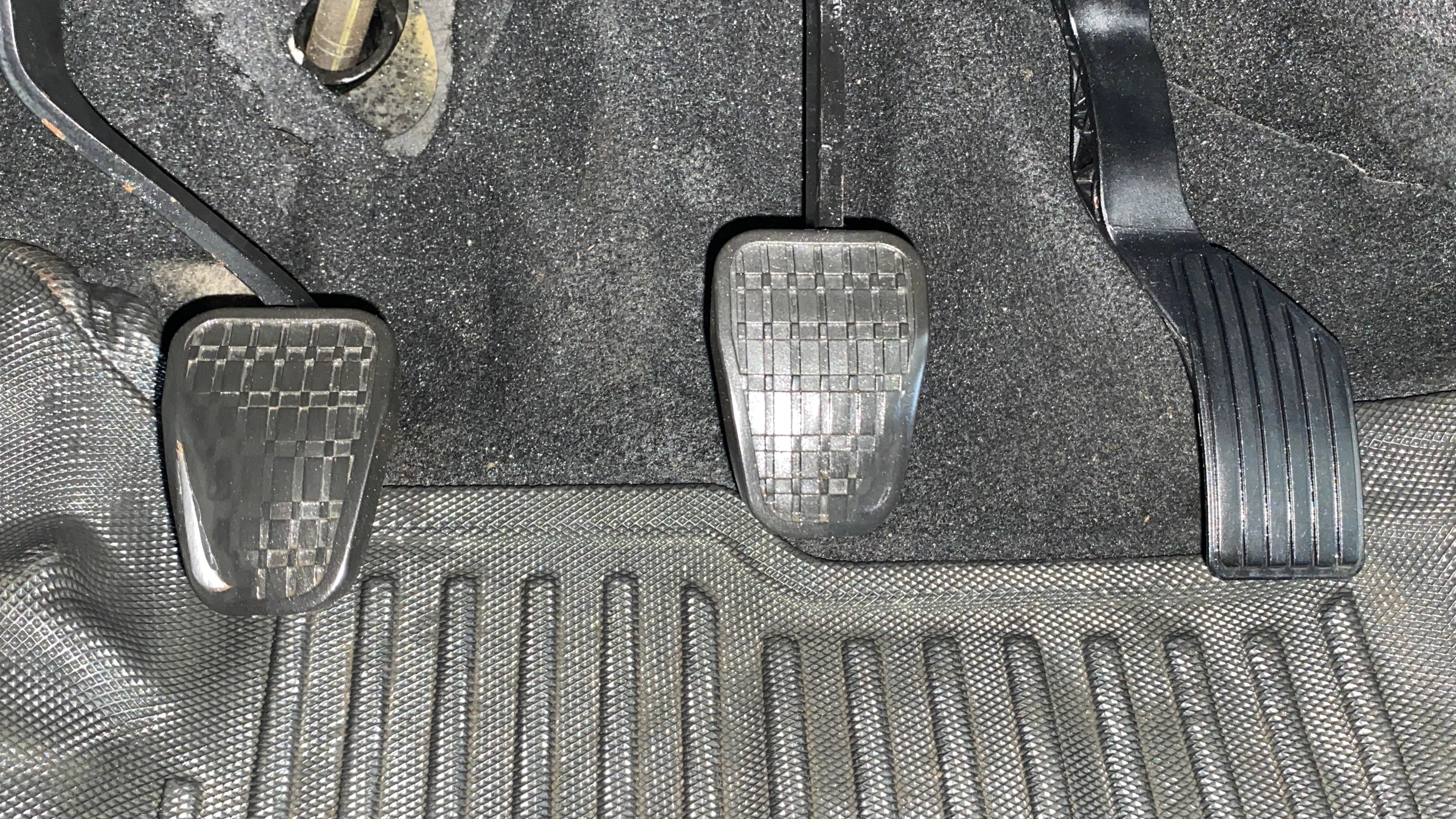 Footwell view showing pedals of a Tata Nexon 2017-2023