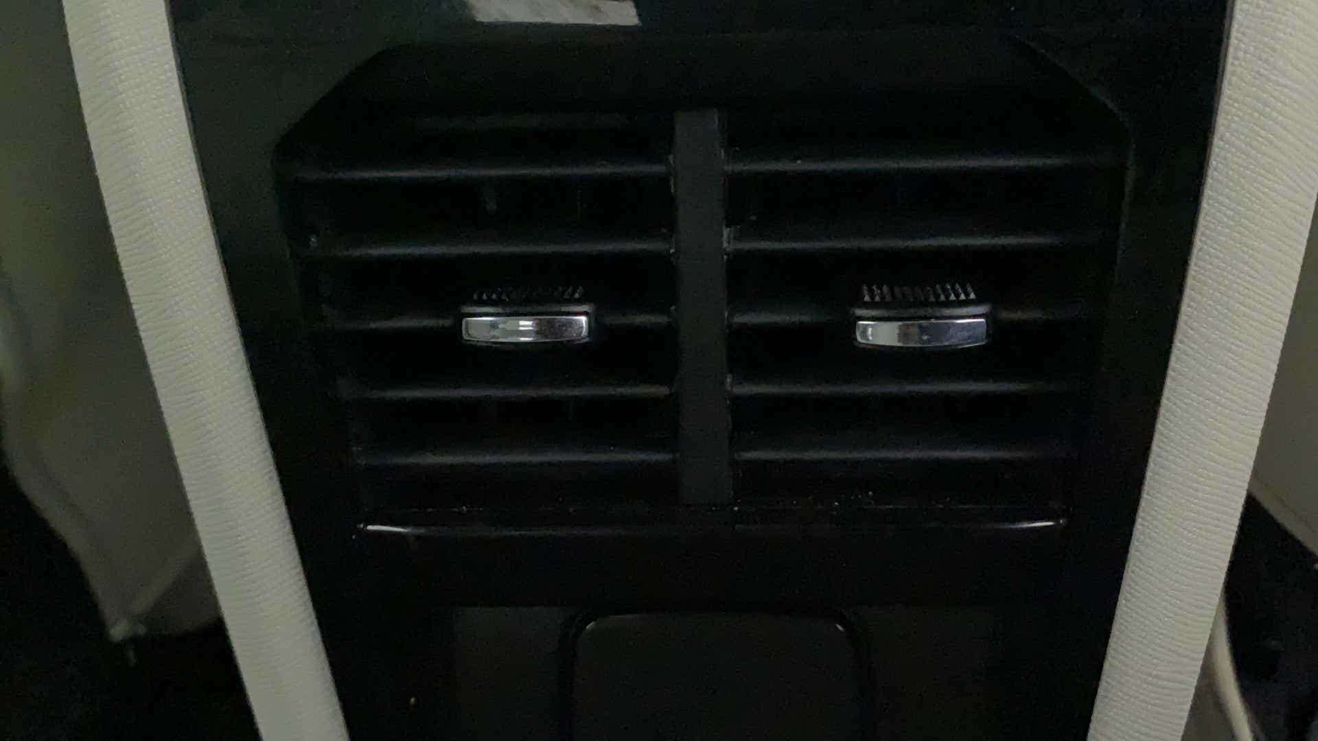 Rear ac vents of a Tata Nexon 2017-2023