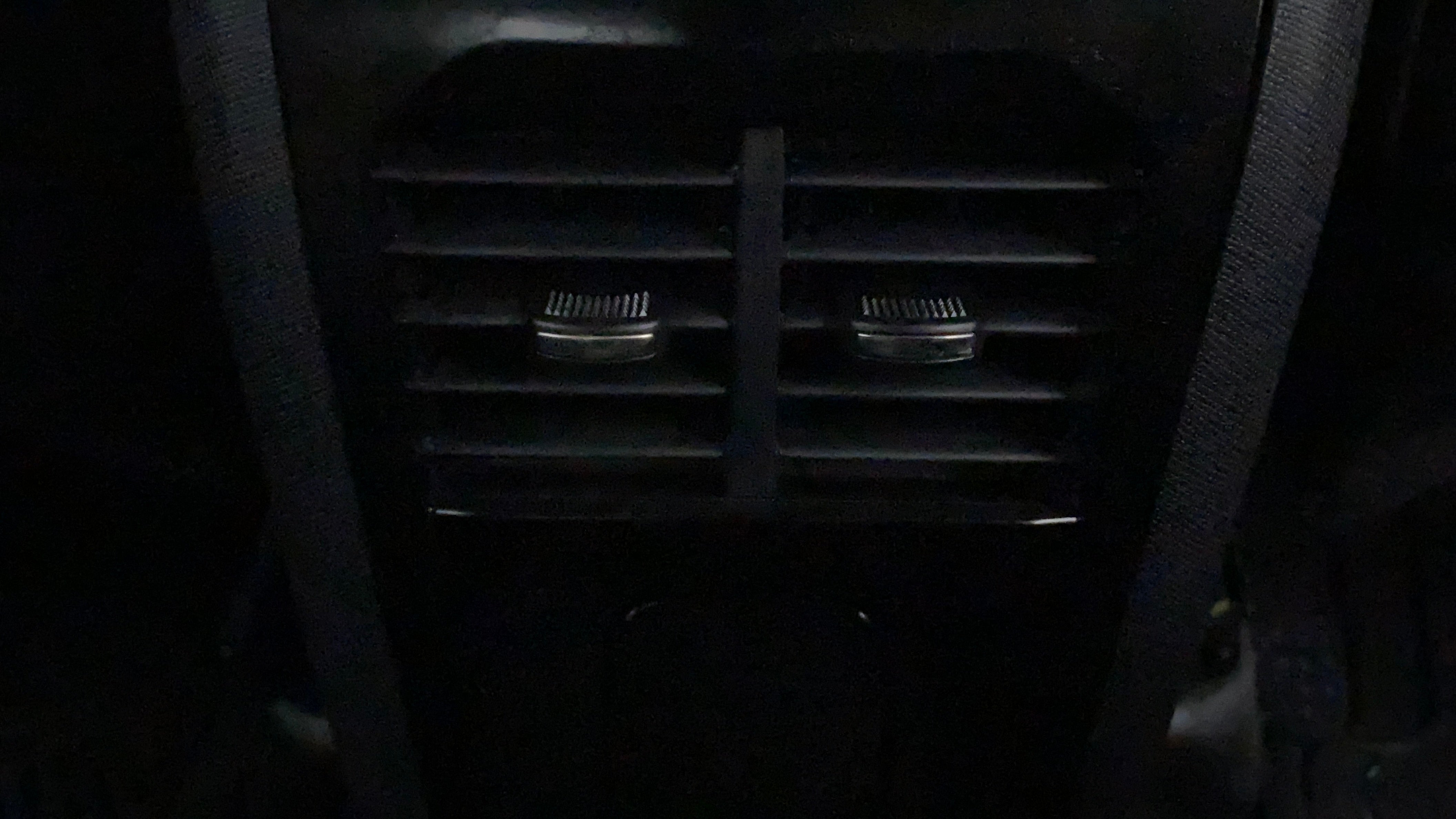 Rear ac vent of a Tata Nexon 2017-2023