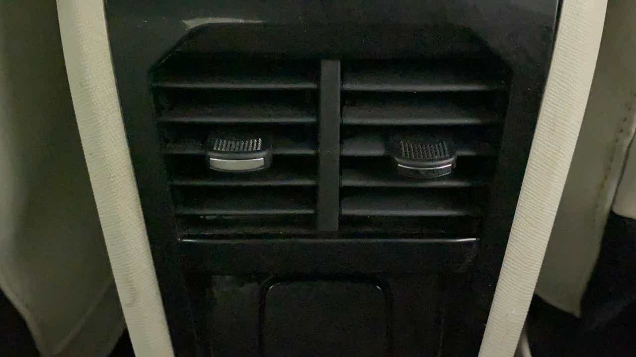 Rear ac vents of a Tata Nexon 2017-2023