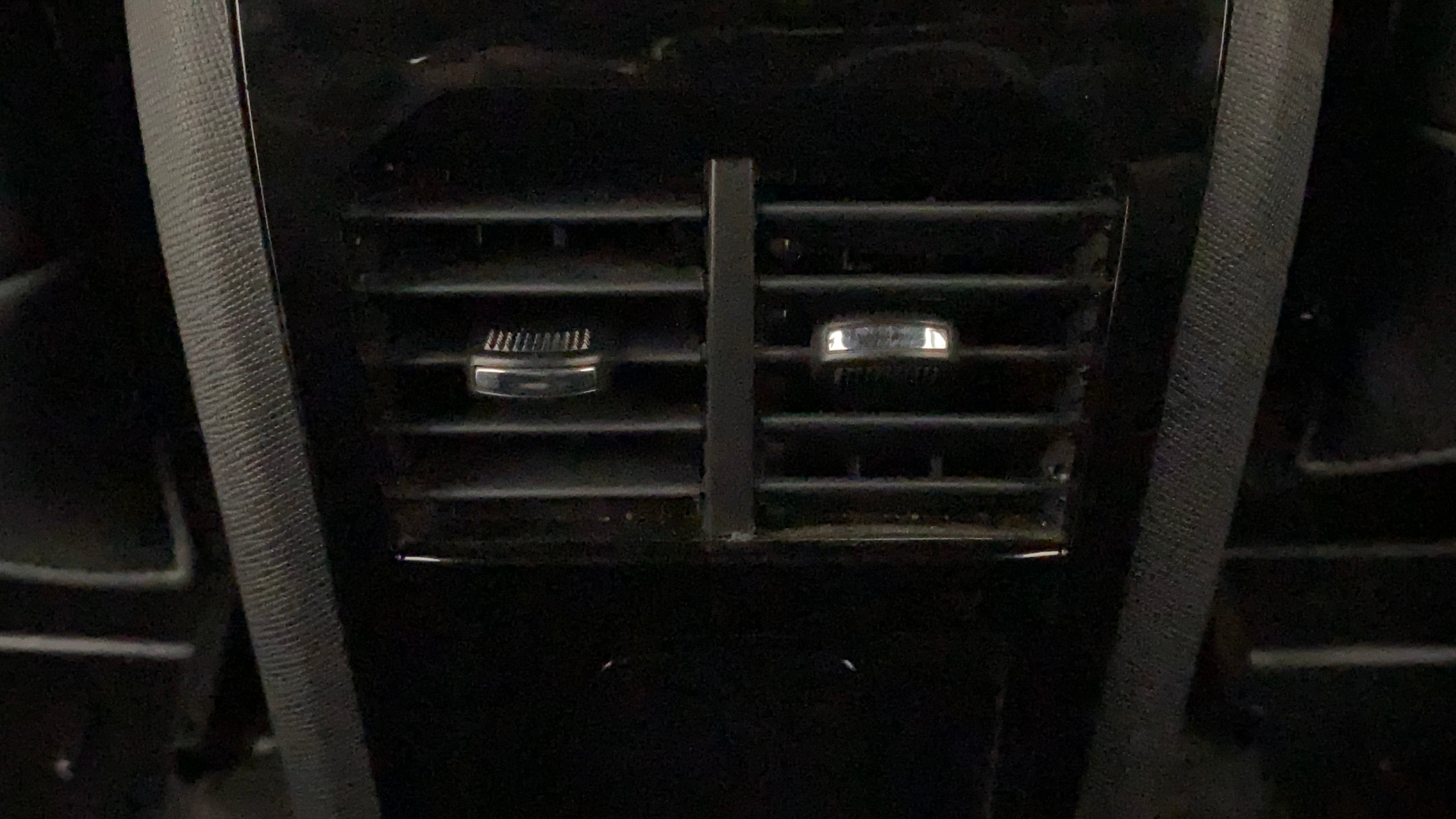 Rear ac vents of a Tata Nexon 2017-2023