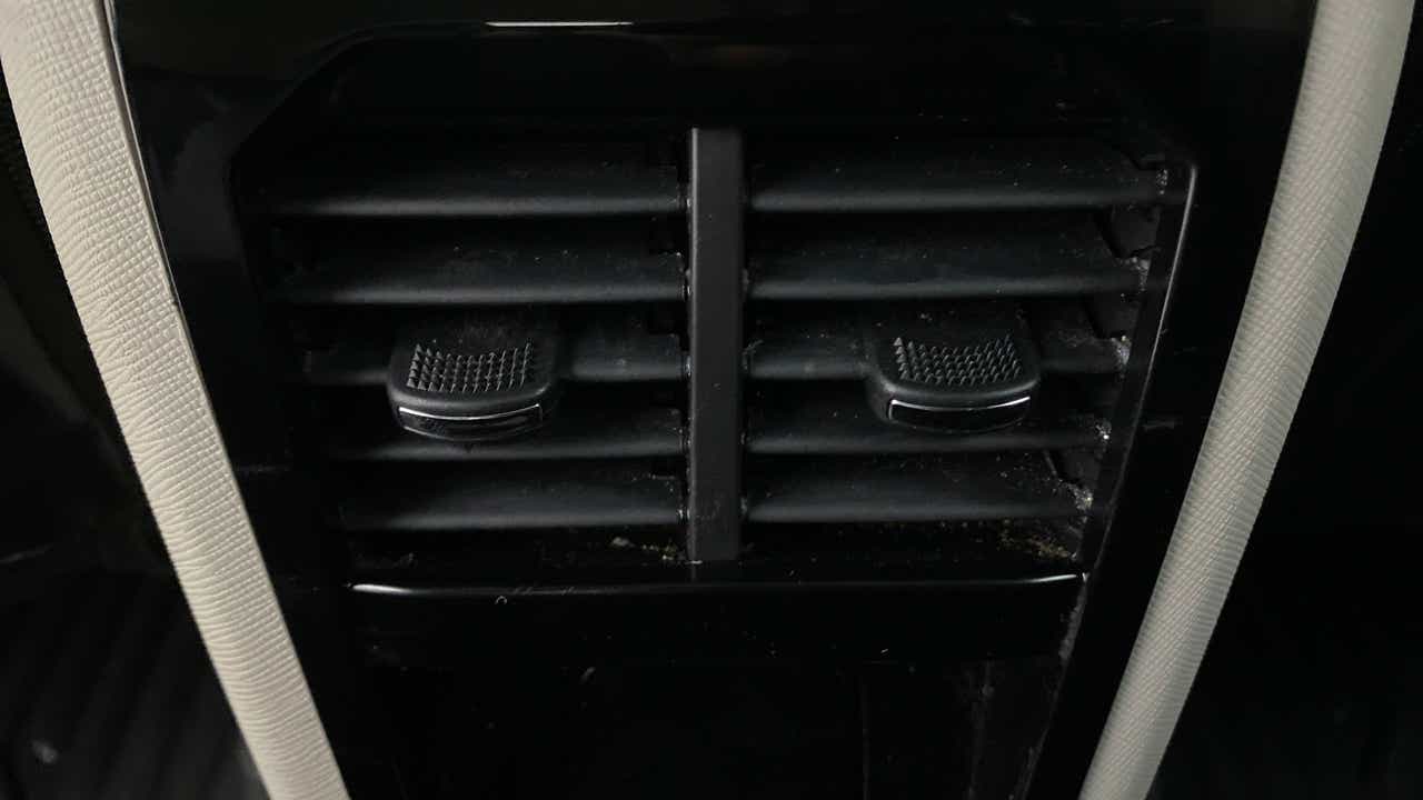 Rear ac vent of a Tata Nexon 2017-2023
