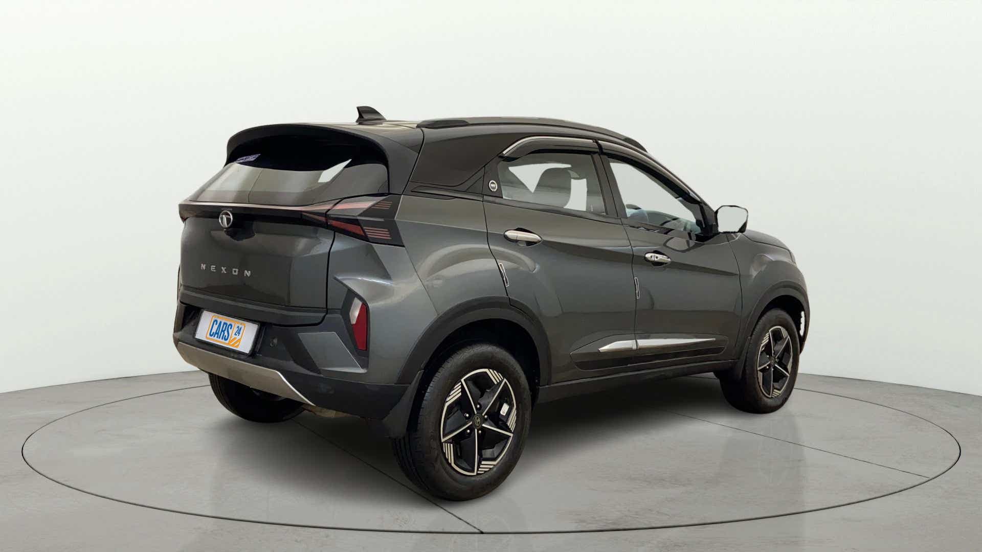 Rear three-quarter of a Tata Nexon 2017-2023