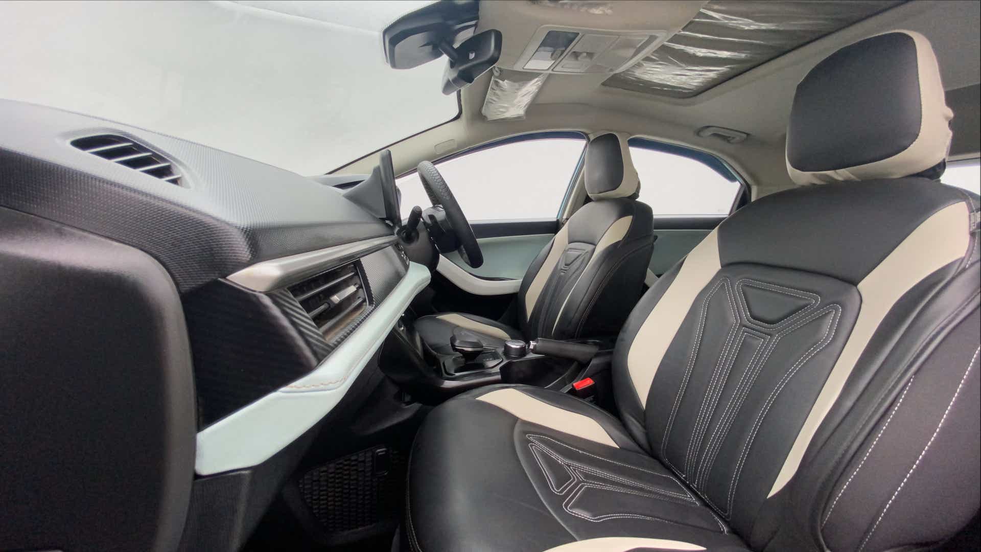 Front interior view of a Tata Nexon 2017-2023