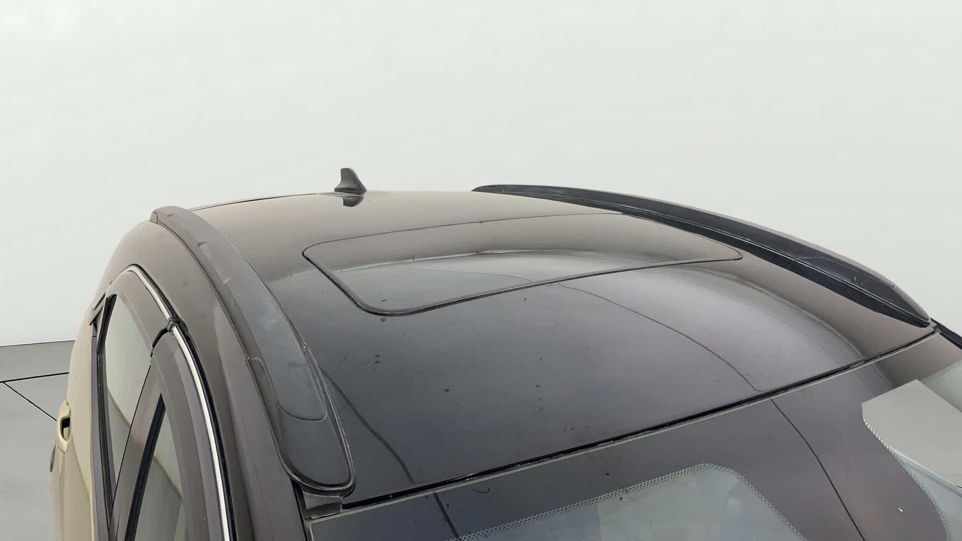 Sunroof close-up of a Tata Nexon 2017-2023