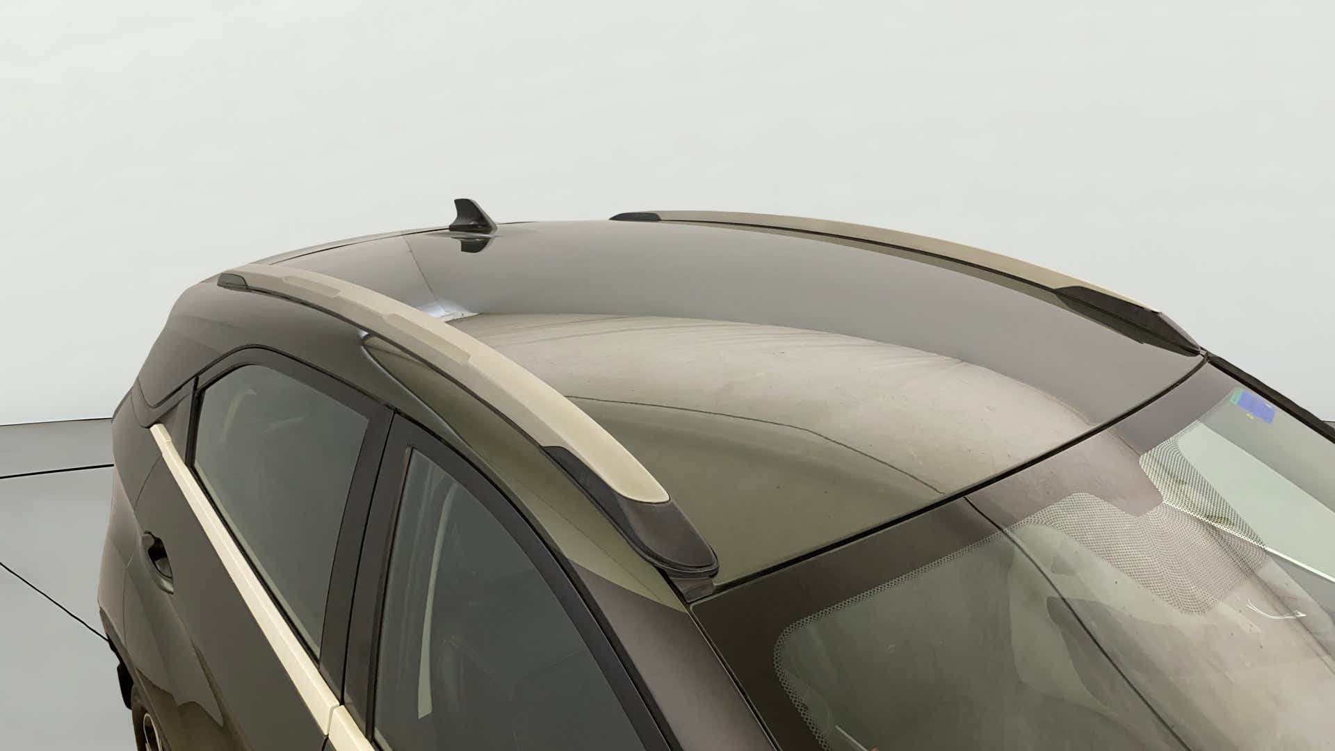 Roof and sunroof view of a Tata Nexon 2017-2023