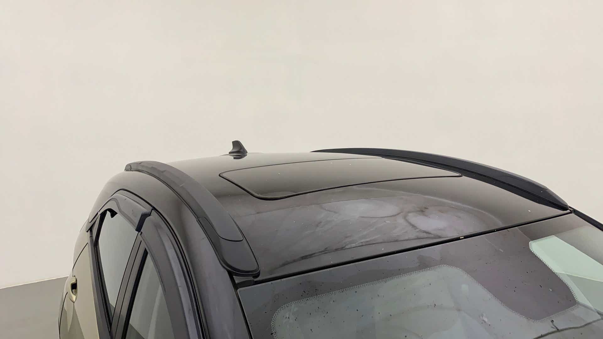 Sunroof and roof view of a Tata Nexon 2017-2023