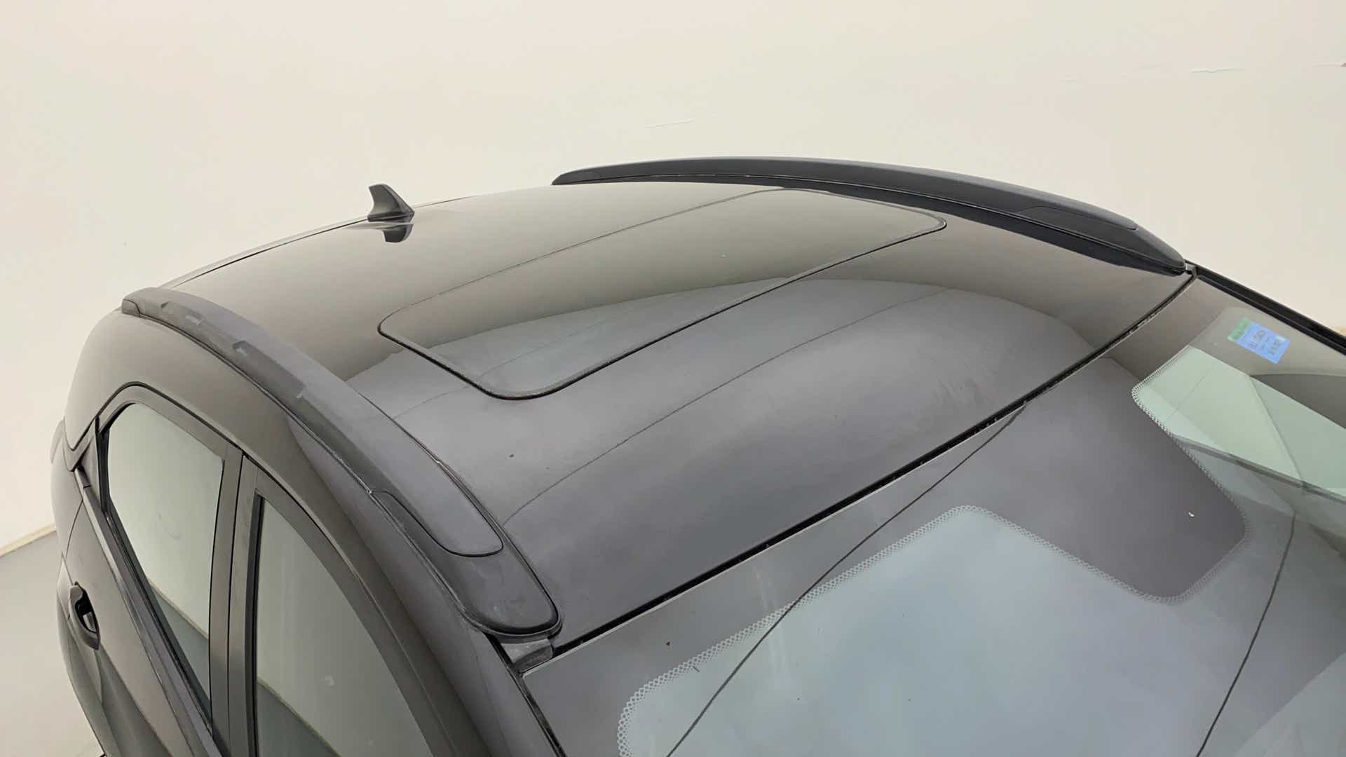 Sunroof and roof rails view of a Tata Nexon 2017-2023