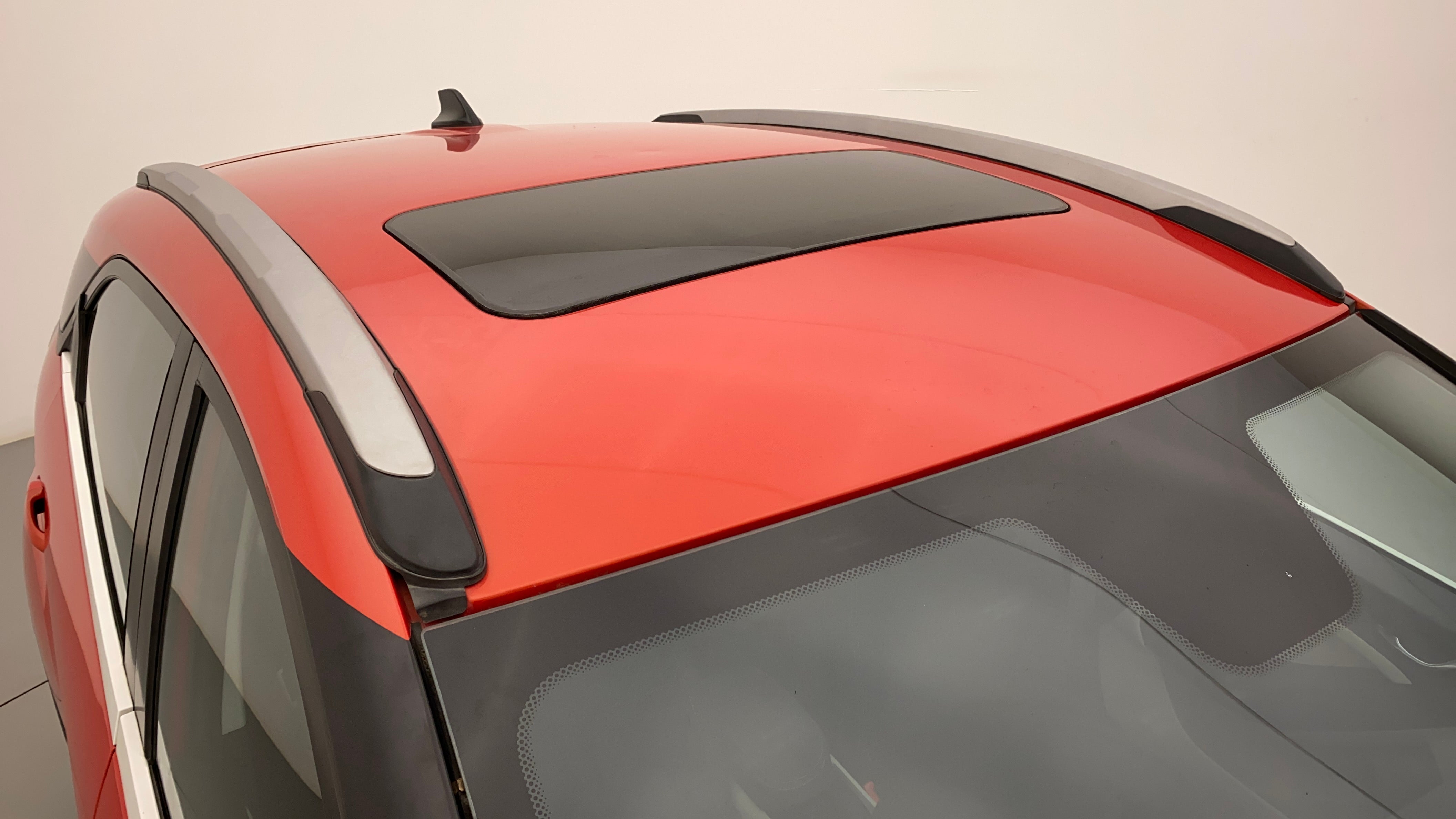 Sunroof and roof rails of a Tata Nexon 2017-2023