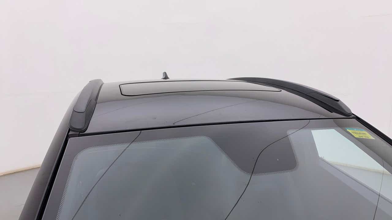 Sunroof and roof rails view of a Tata Nexon 2017-2023