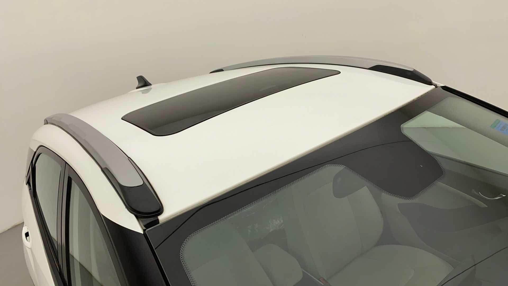 Sunroof close-up of a Tata Nexon 2017-2023