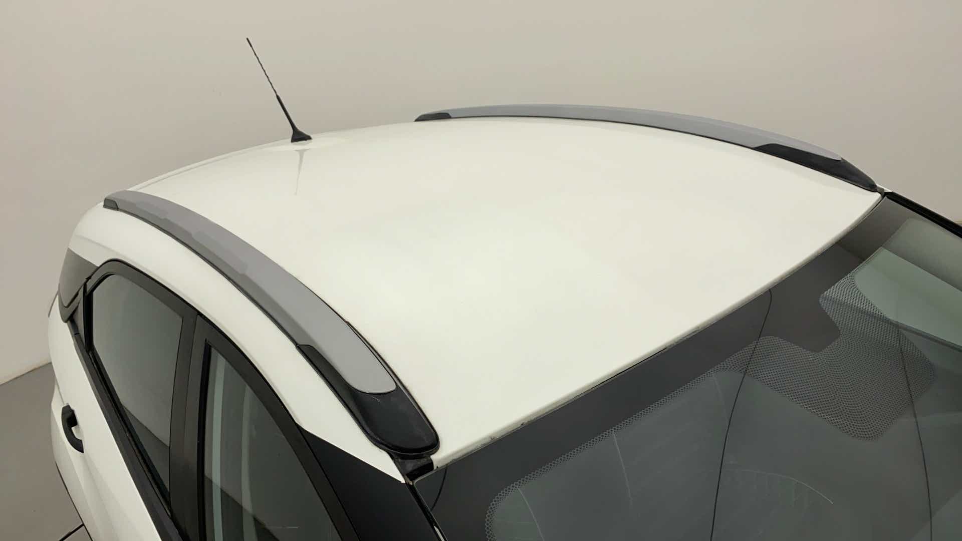 Roof view of a Tata Nexon 2017-2023