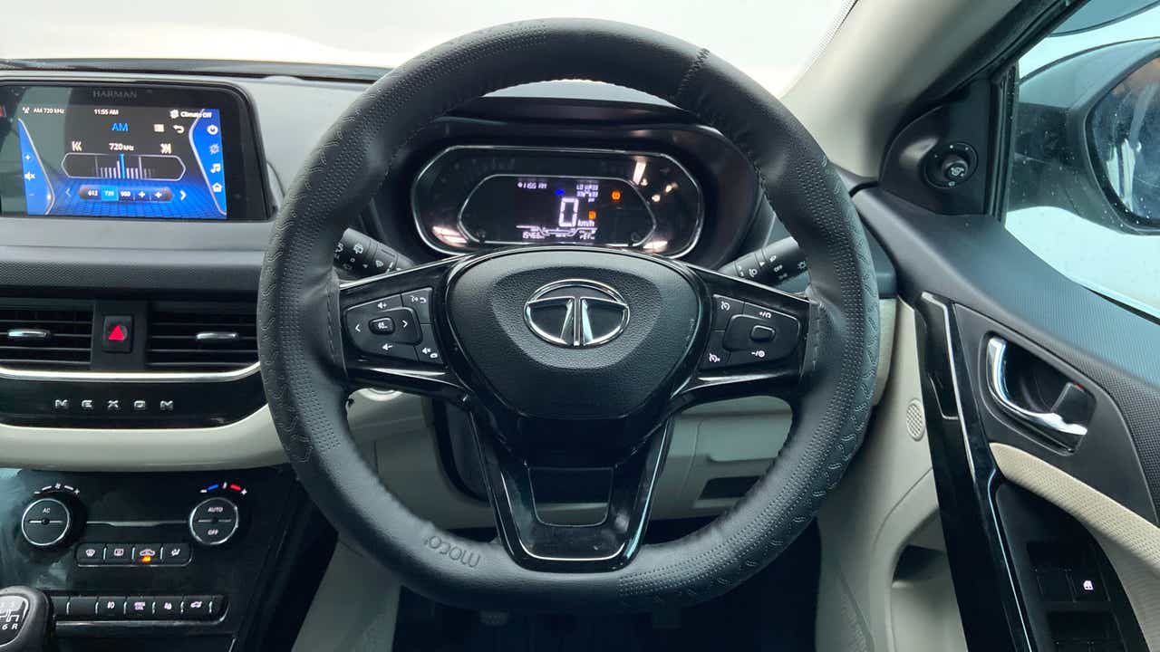 Dashboard and steering wheel of a Tata Nexon 2017-2023