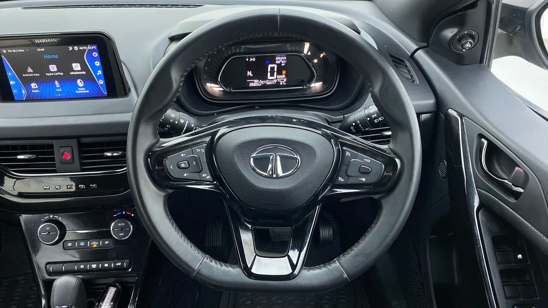 Dashboard and steering wheel of a Tata Nexon 2017-2023