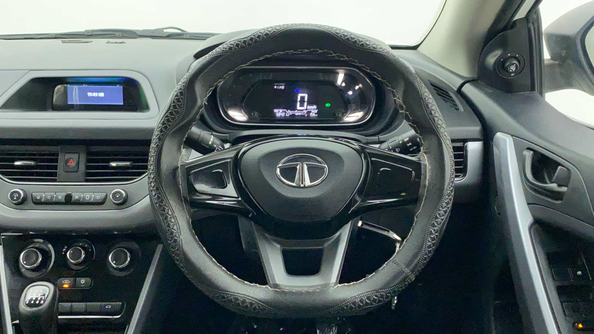 Dashboard and steering wheel of a Tata Nexon 2017-2023